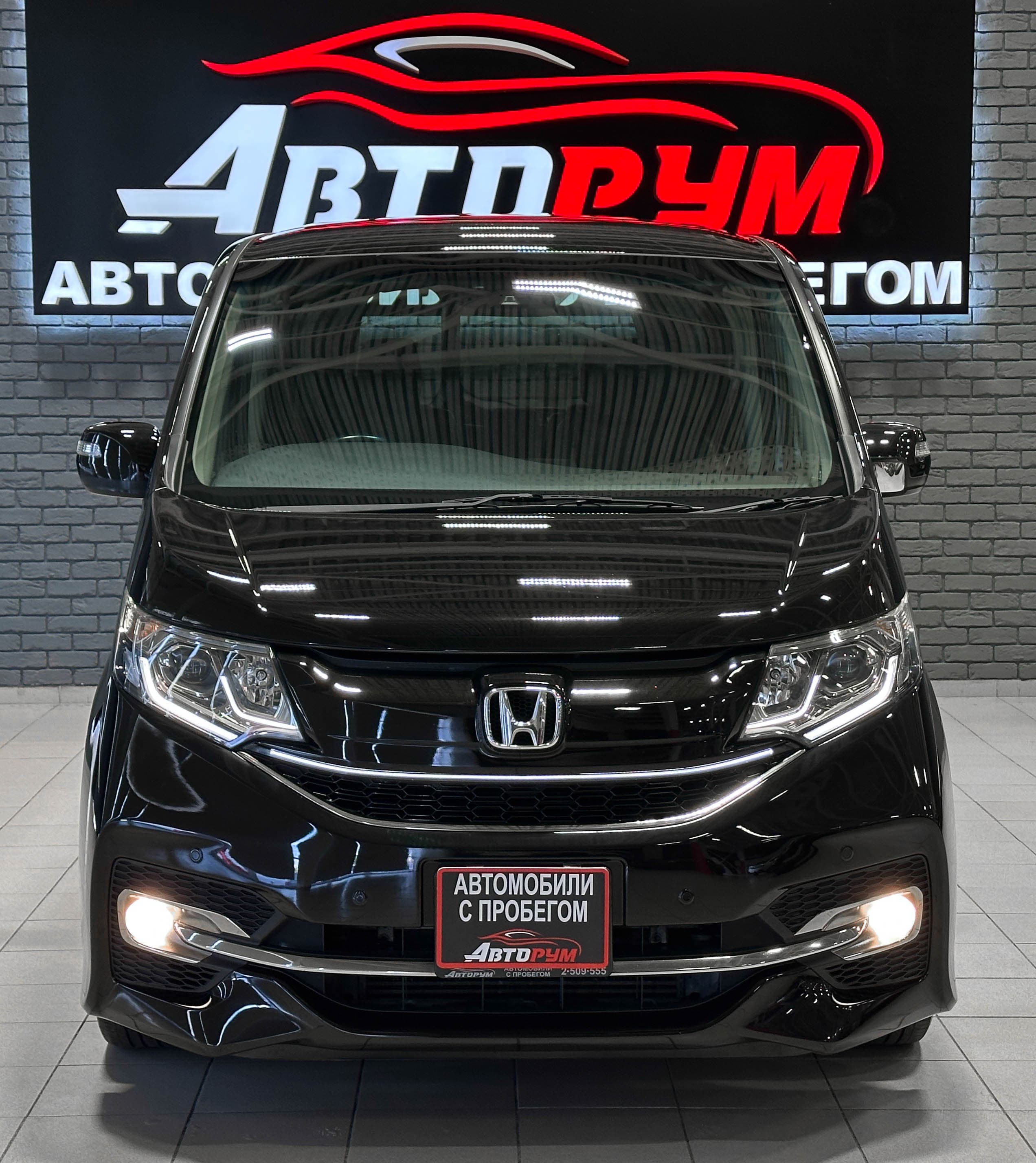 Honda Stepwgn SPADA - 3