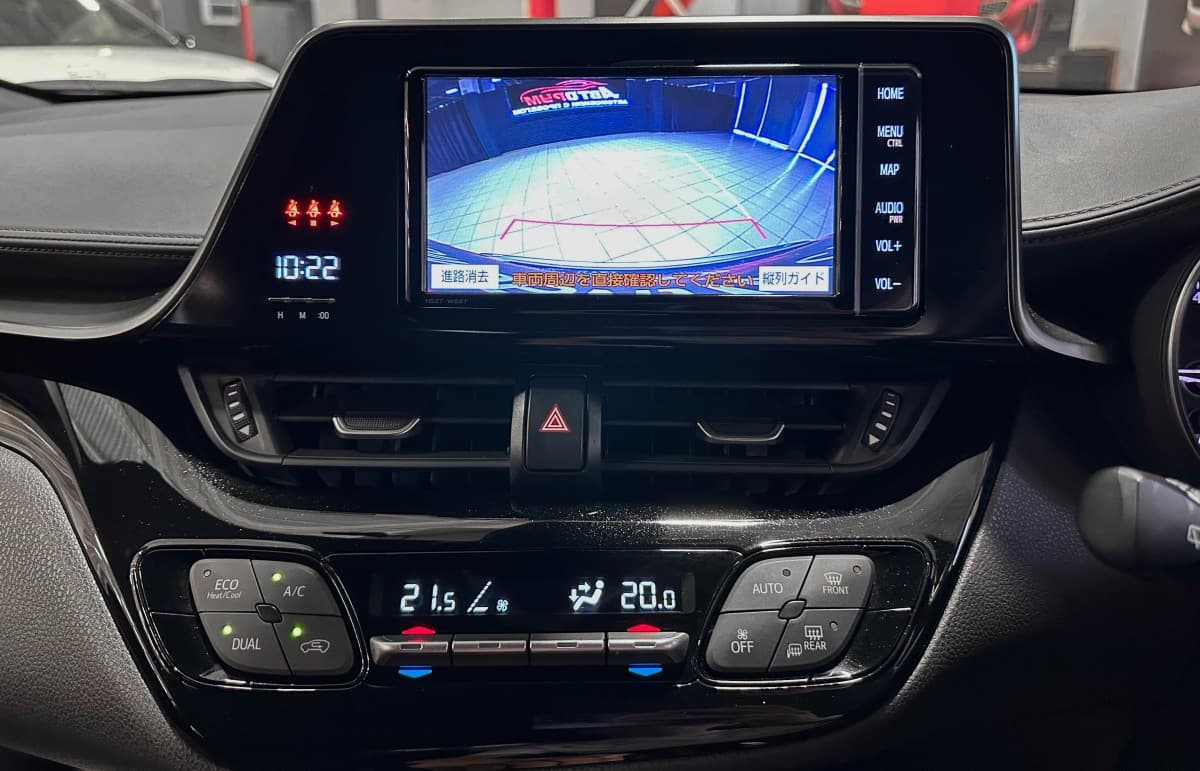 Toyota C-HR - фото 24