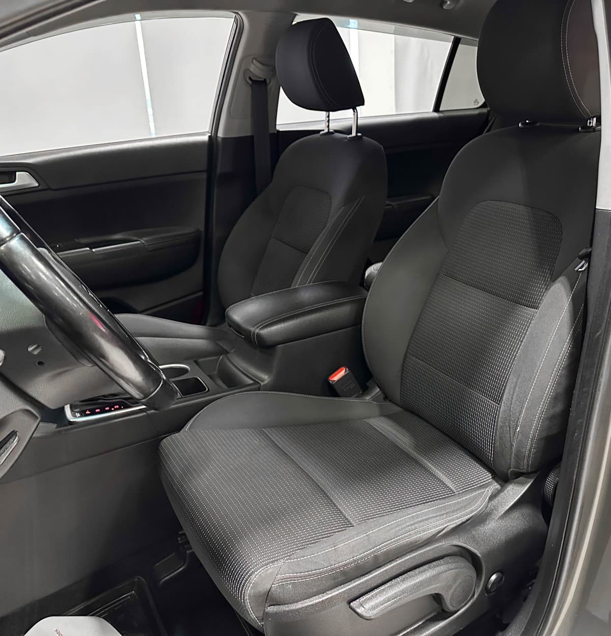 Kia Sportage - фото 11