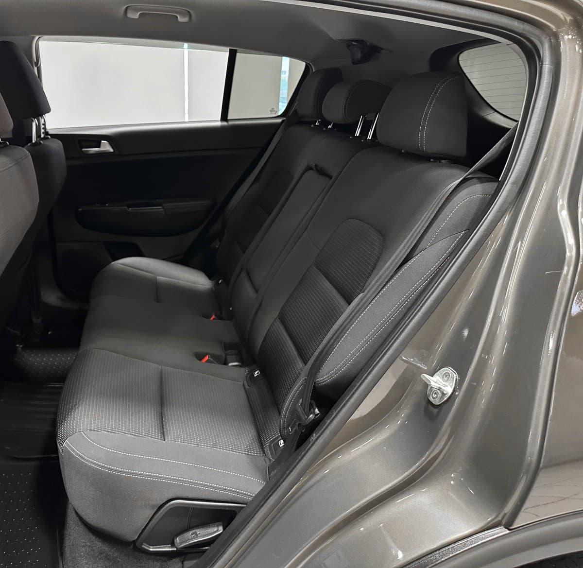 Kia Sportage - фото 12
