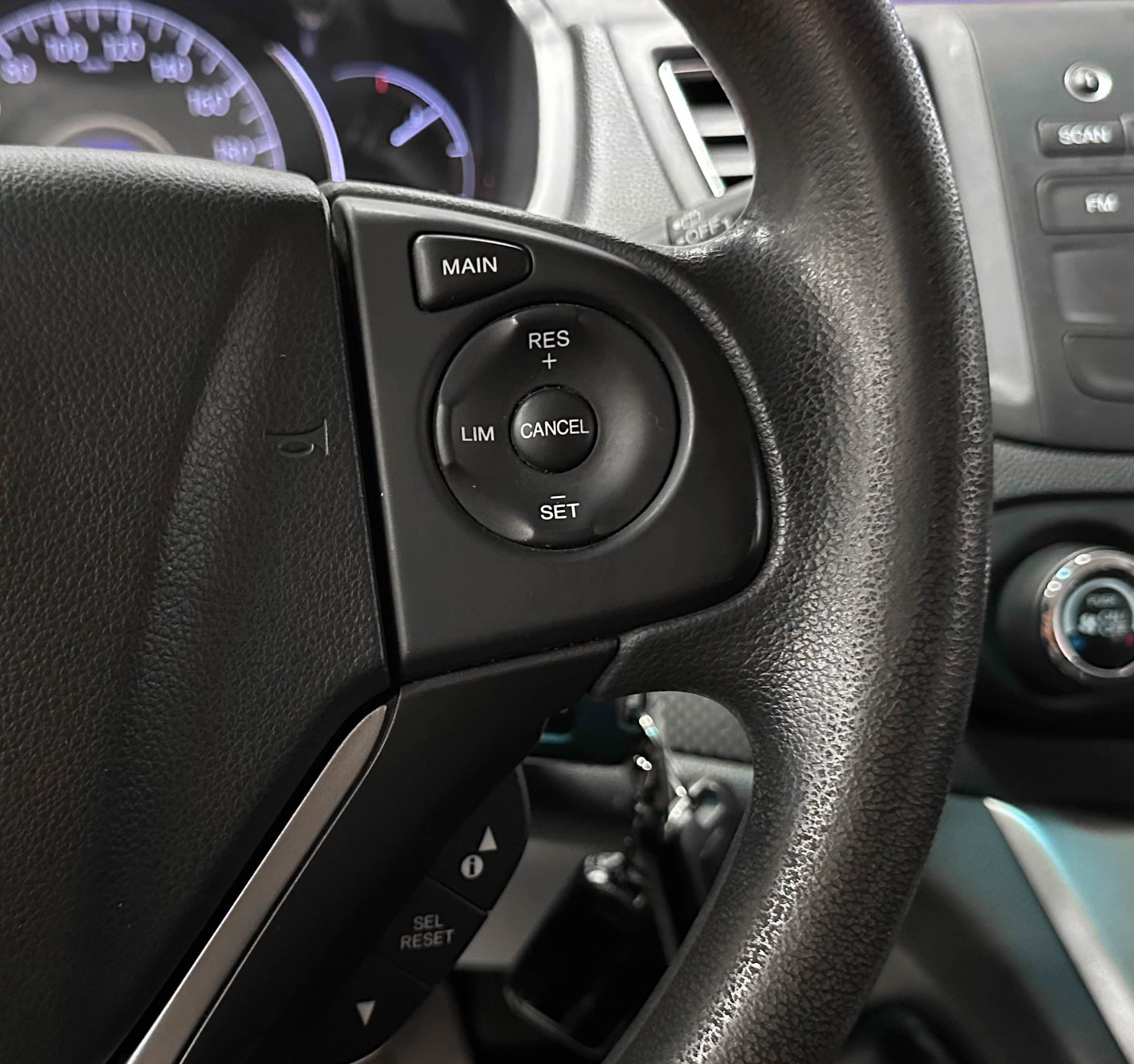 Honda CR-V - фото 22