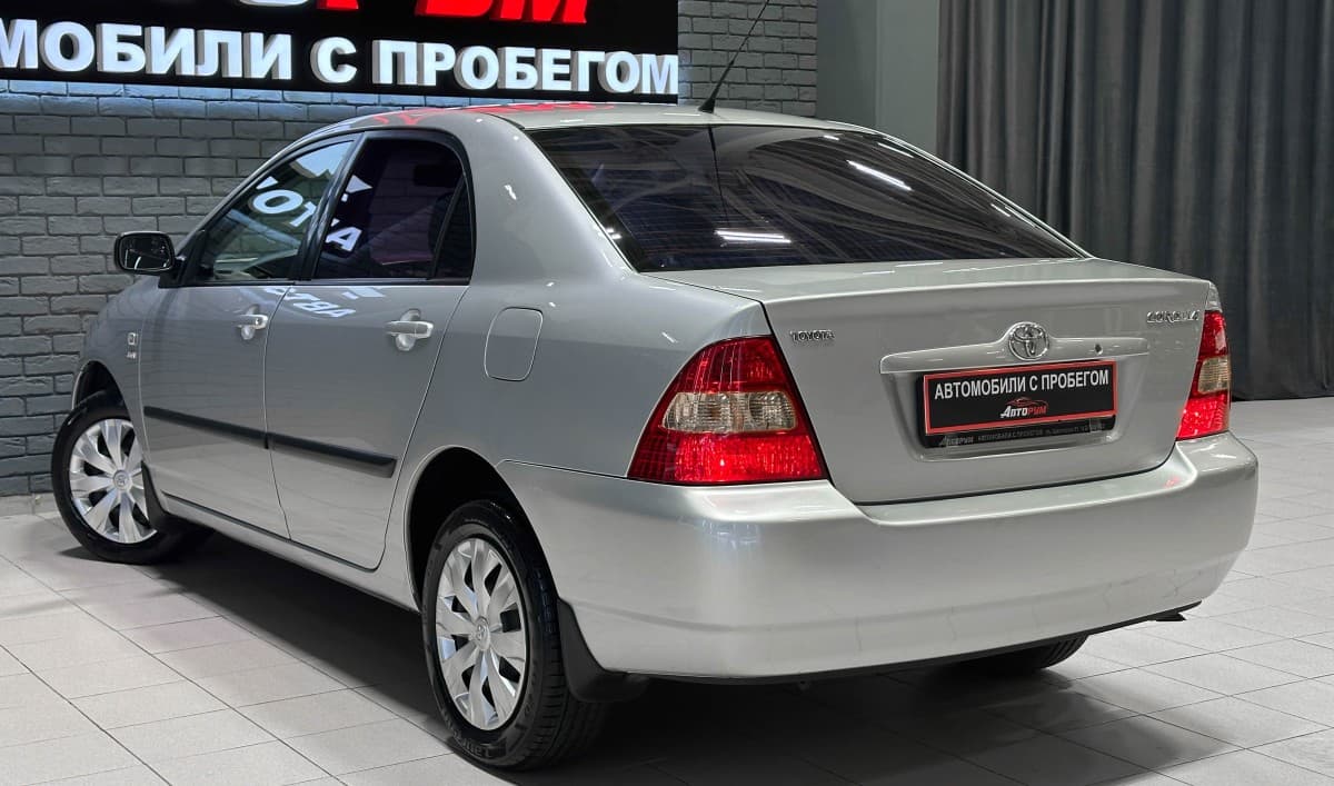 Toyota Corolla - фото 9