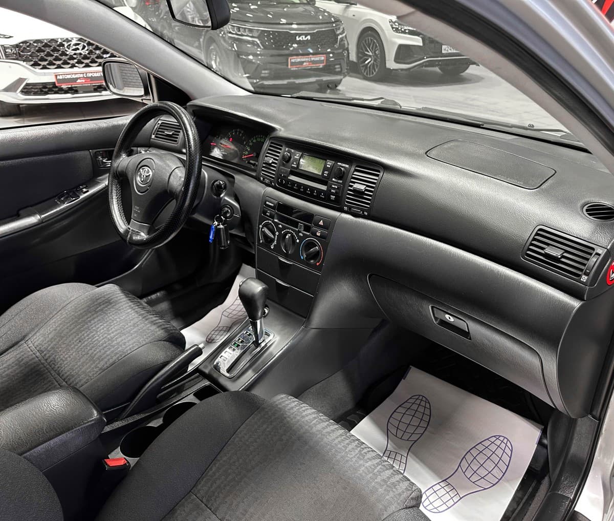 Toyota Corolla - фото 16