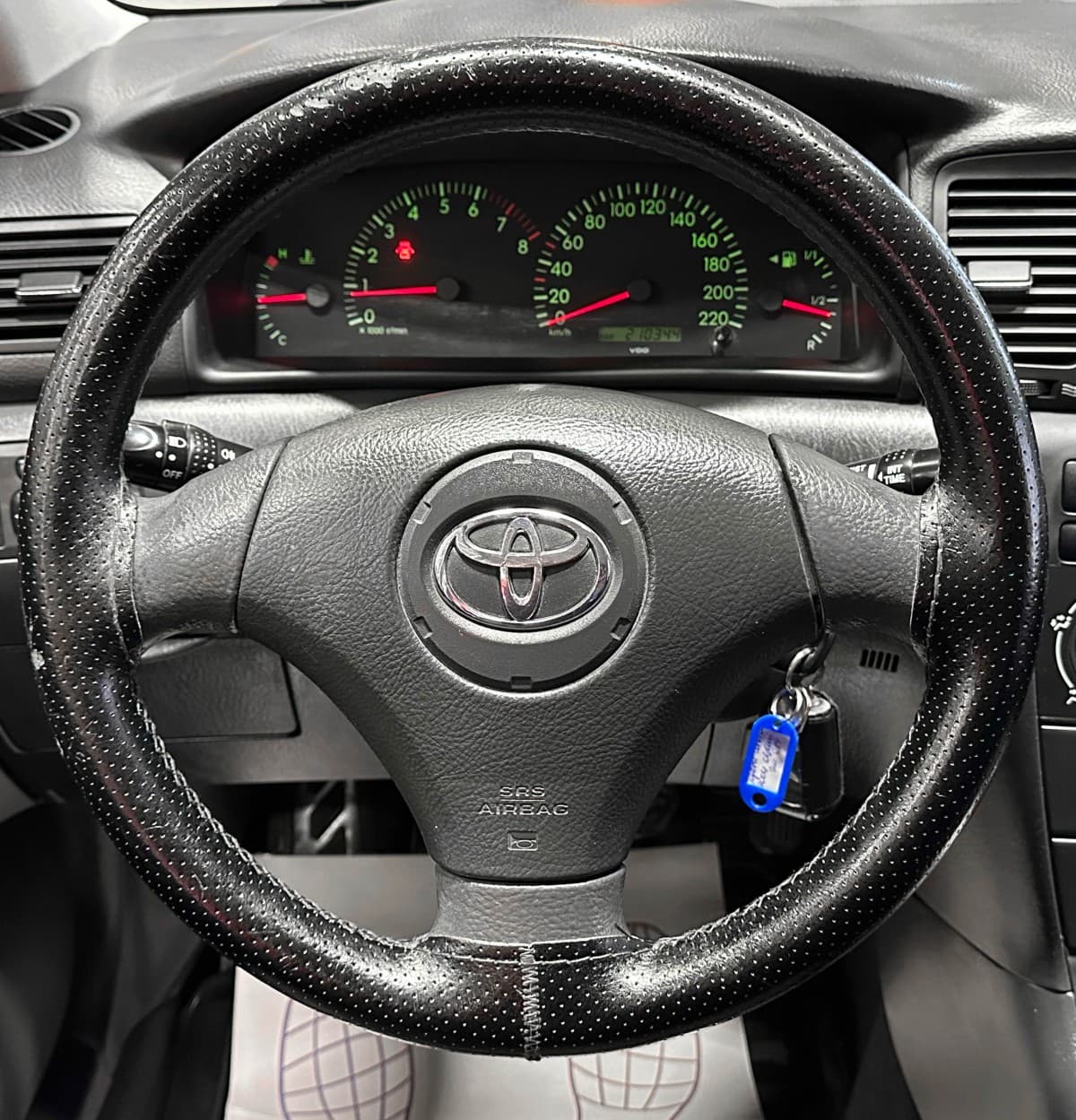 Toyota Corolla - фото 20