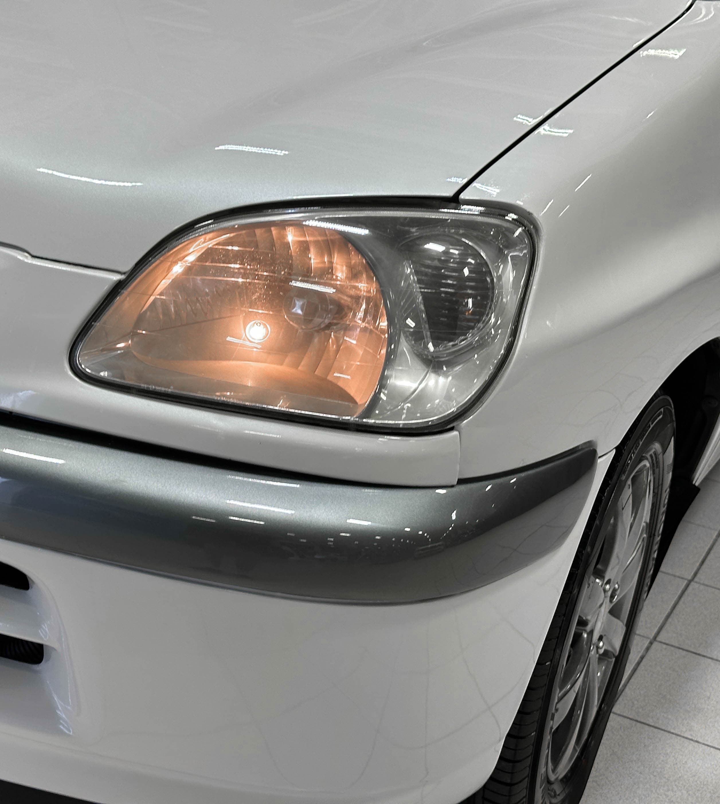 Toyota Raum - 3