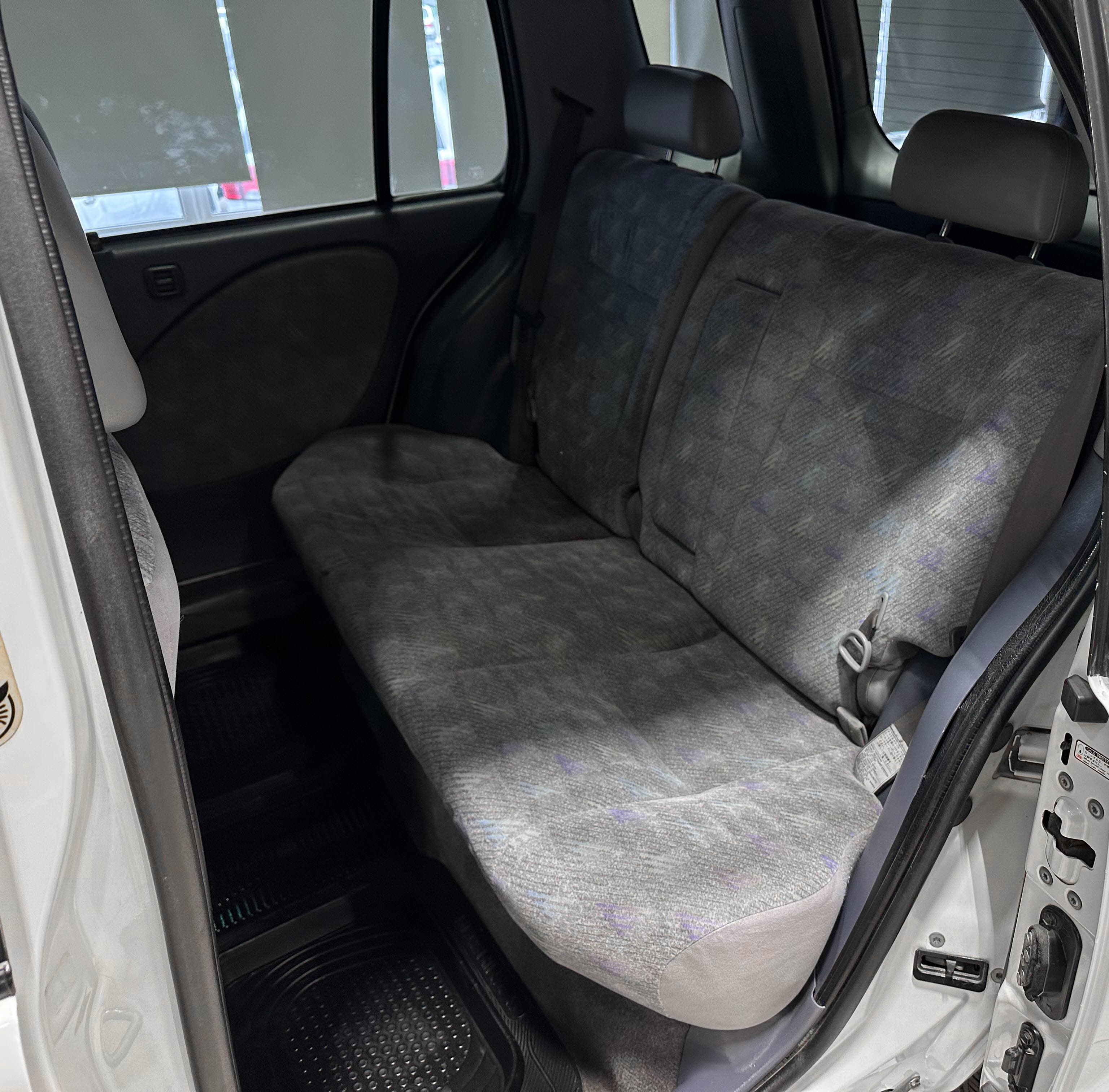 Toyota Raum - фото 14