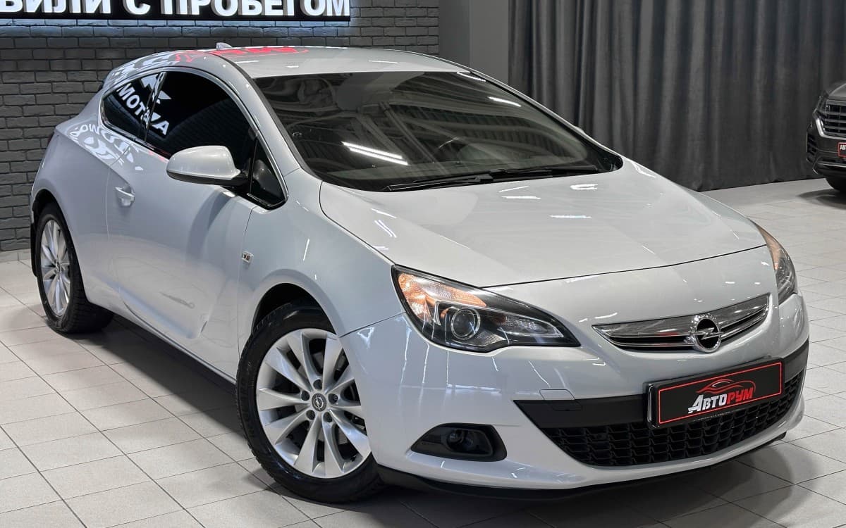 Opel Astra GTC - 5