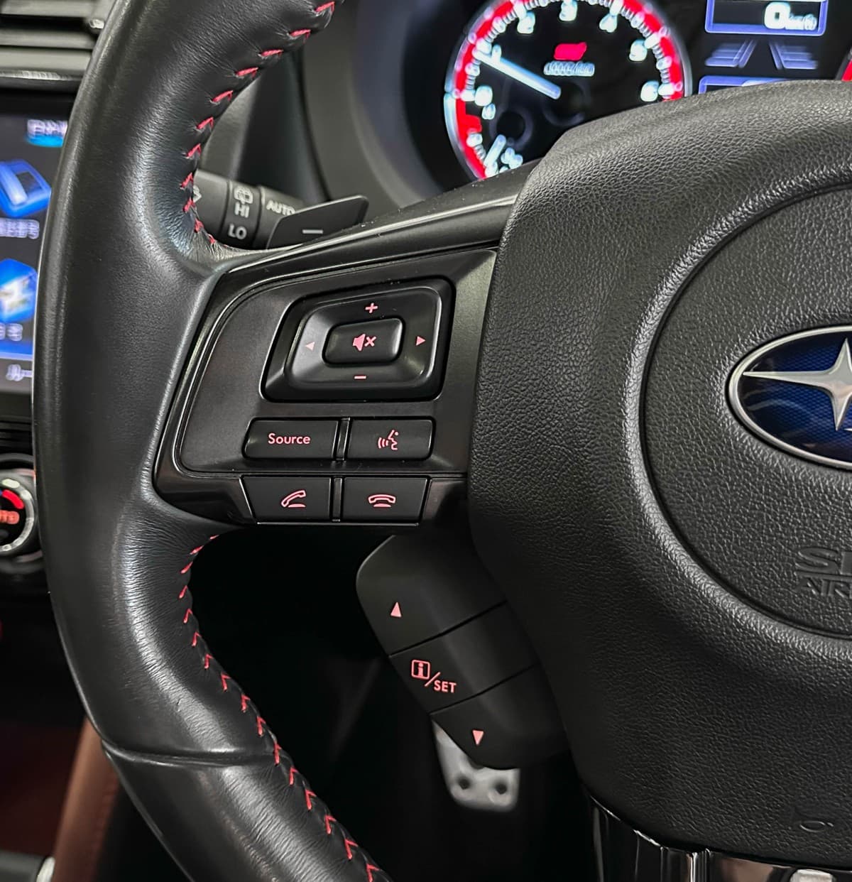 Subaru Levorg - фото 24
