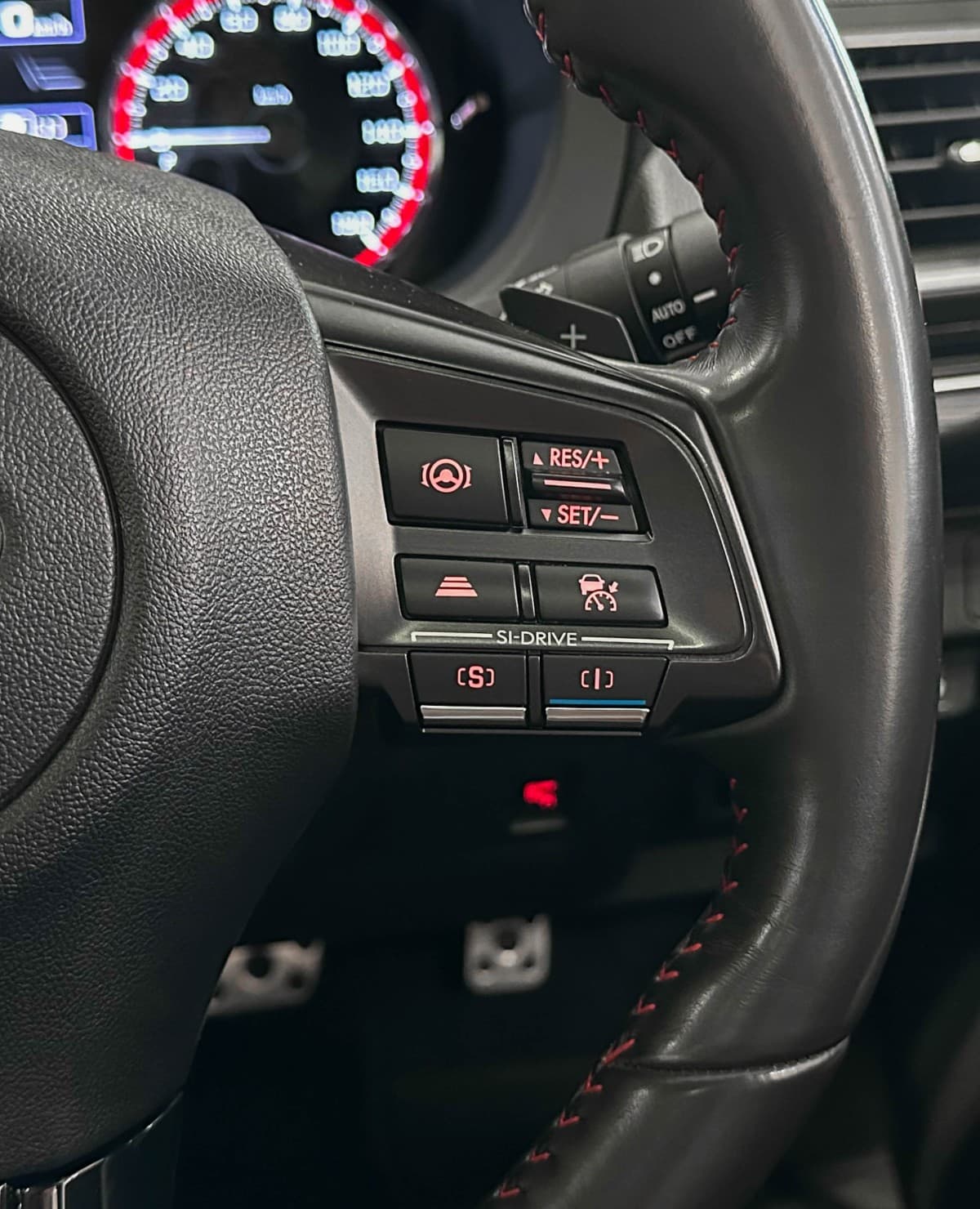 Subaru Levorg - фото 25