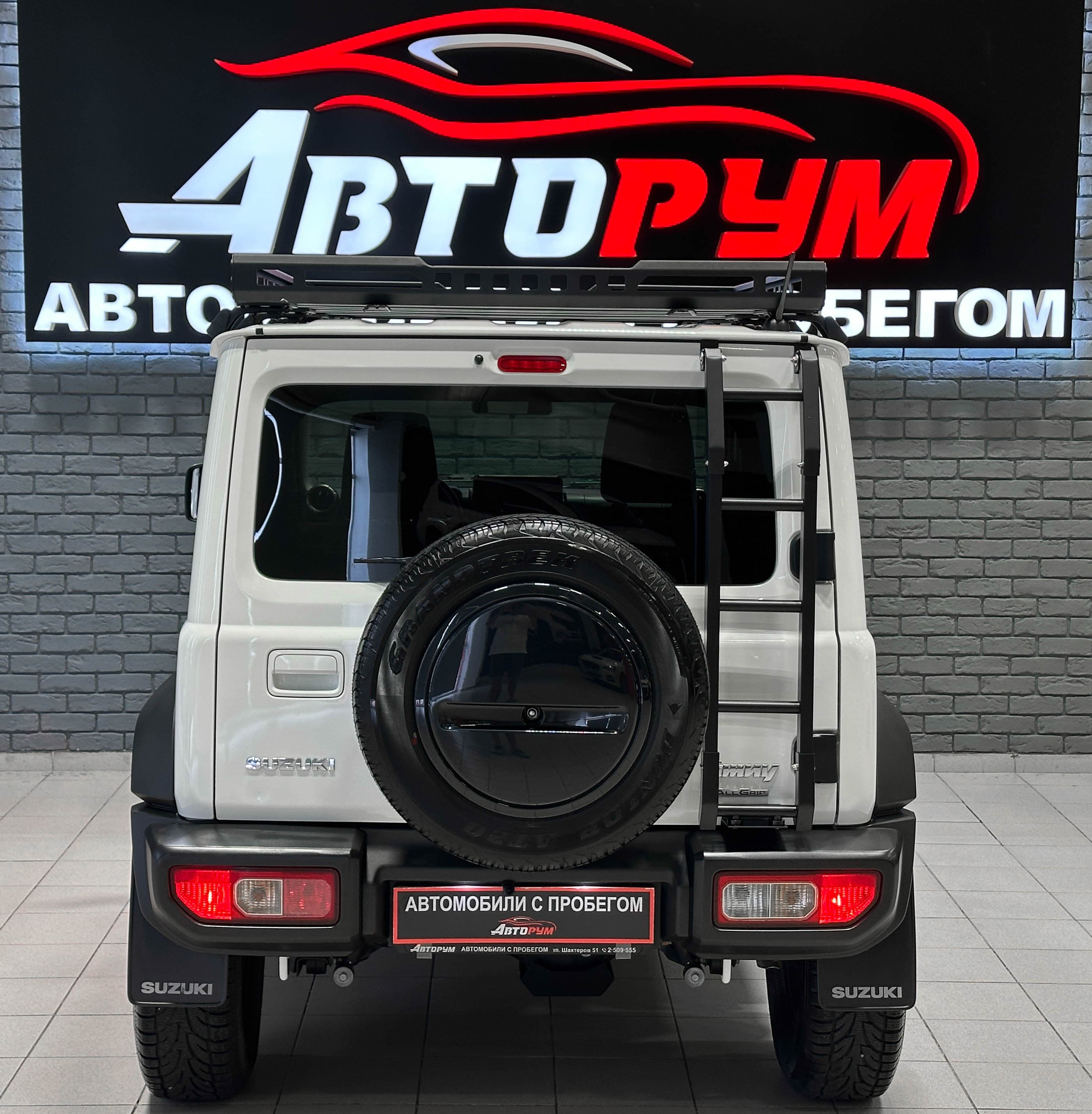 Suzuki Jimny - фото 8