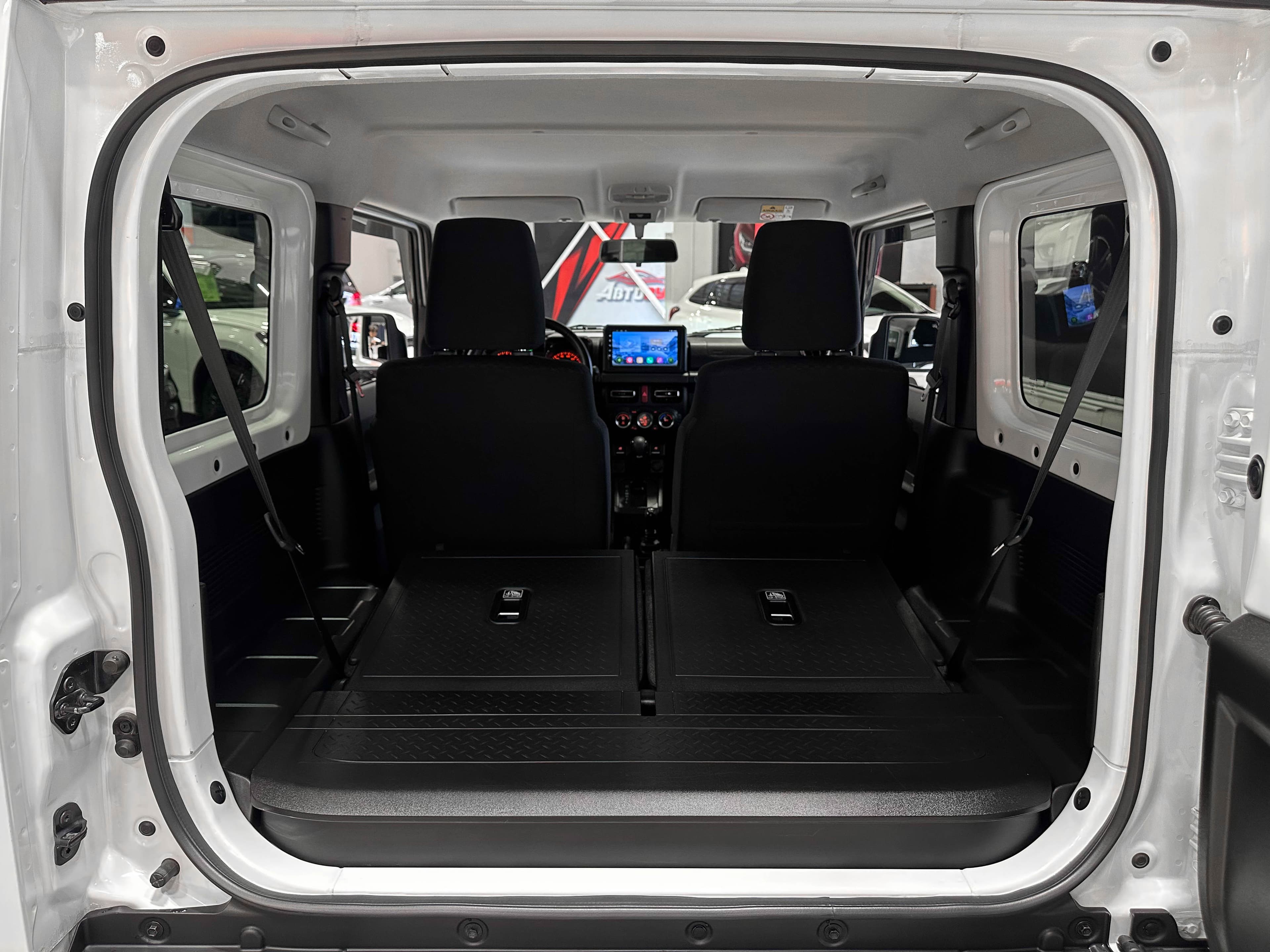 Suzuki Jimny - фото 16