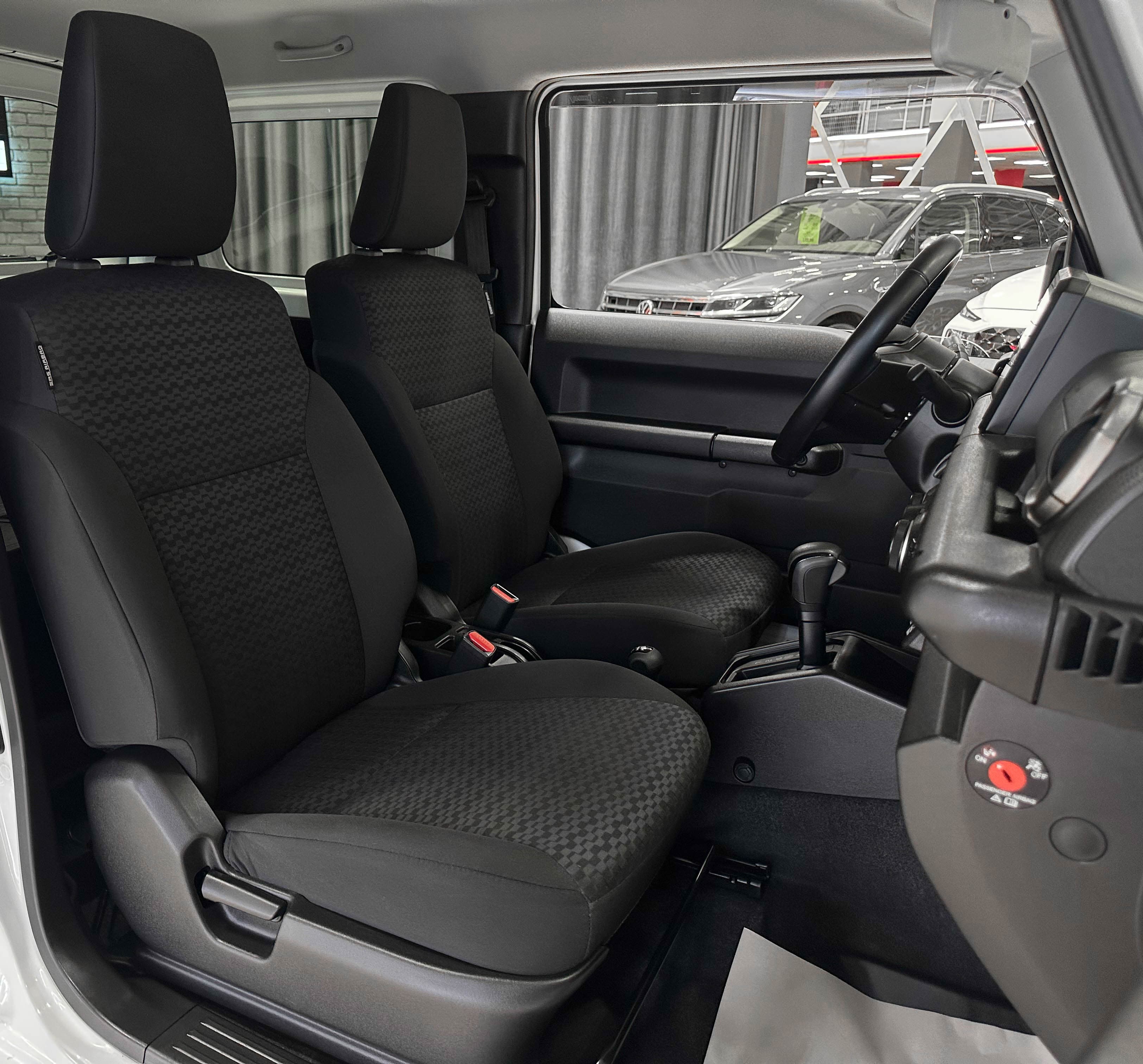Suzuki Jimny - фото 19
