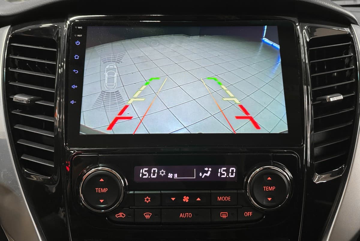 Mitsubishi Pajero Sport - фото 25