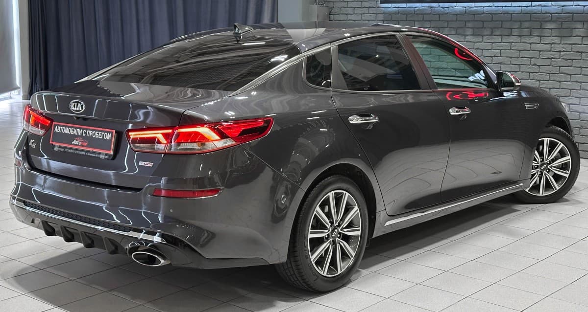 Kia K5 - фото 6