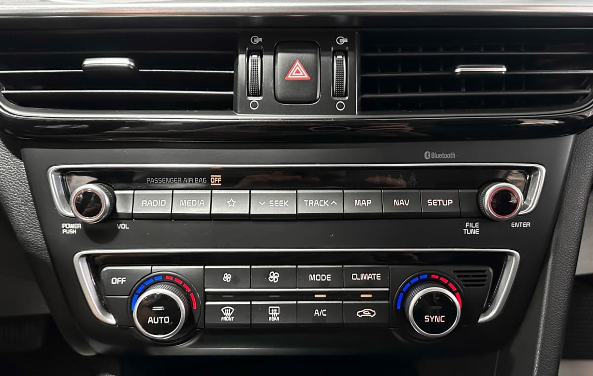 Kia K5 - фото 23