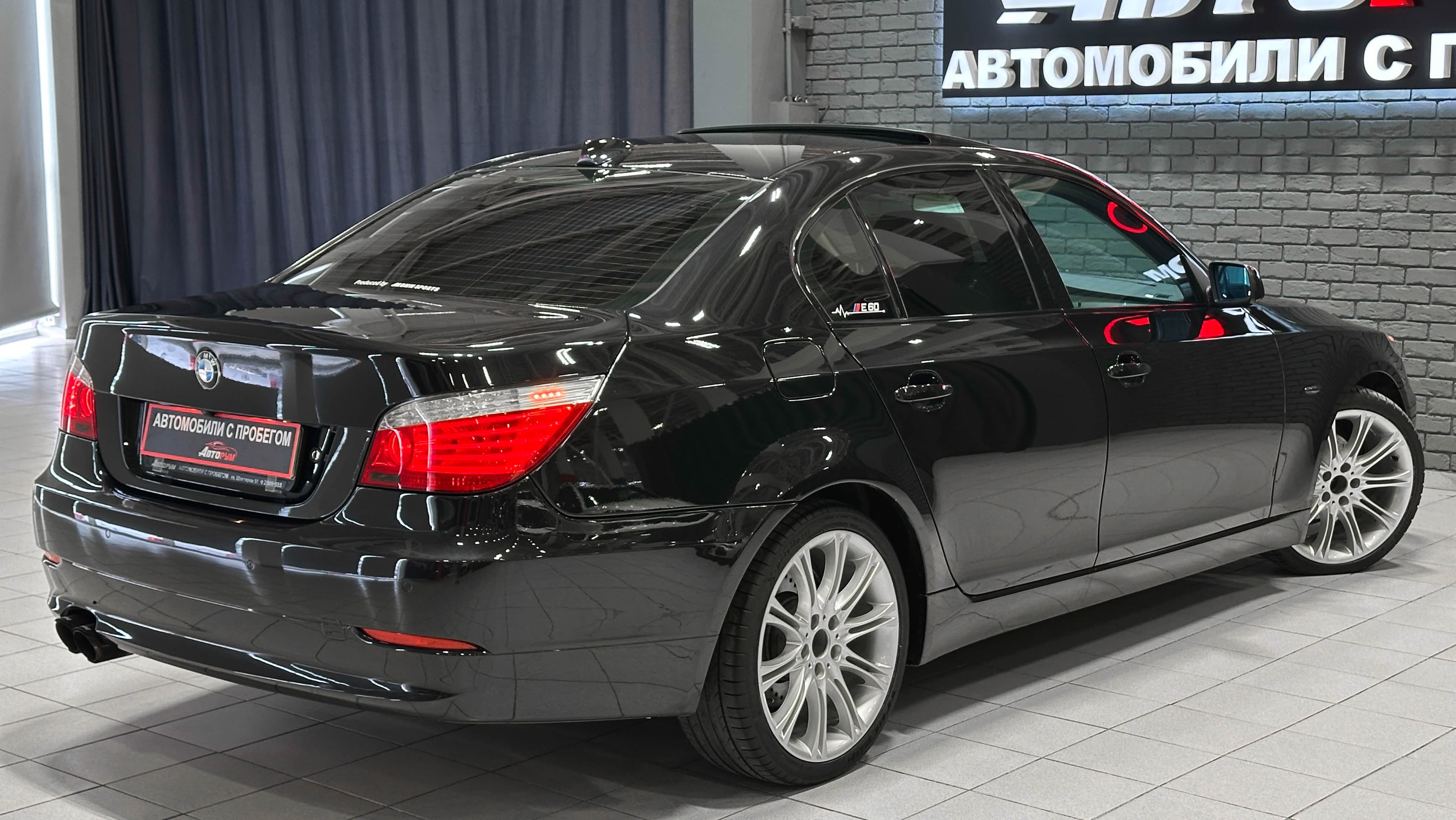 BMW 525I - фото 6
