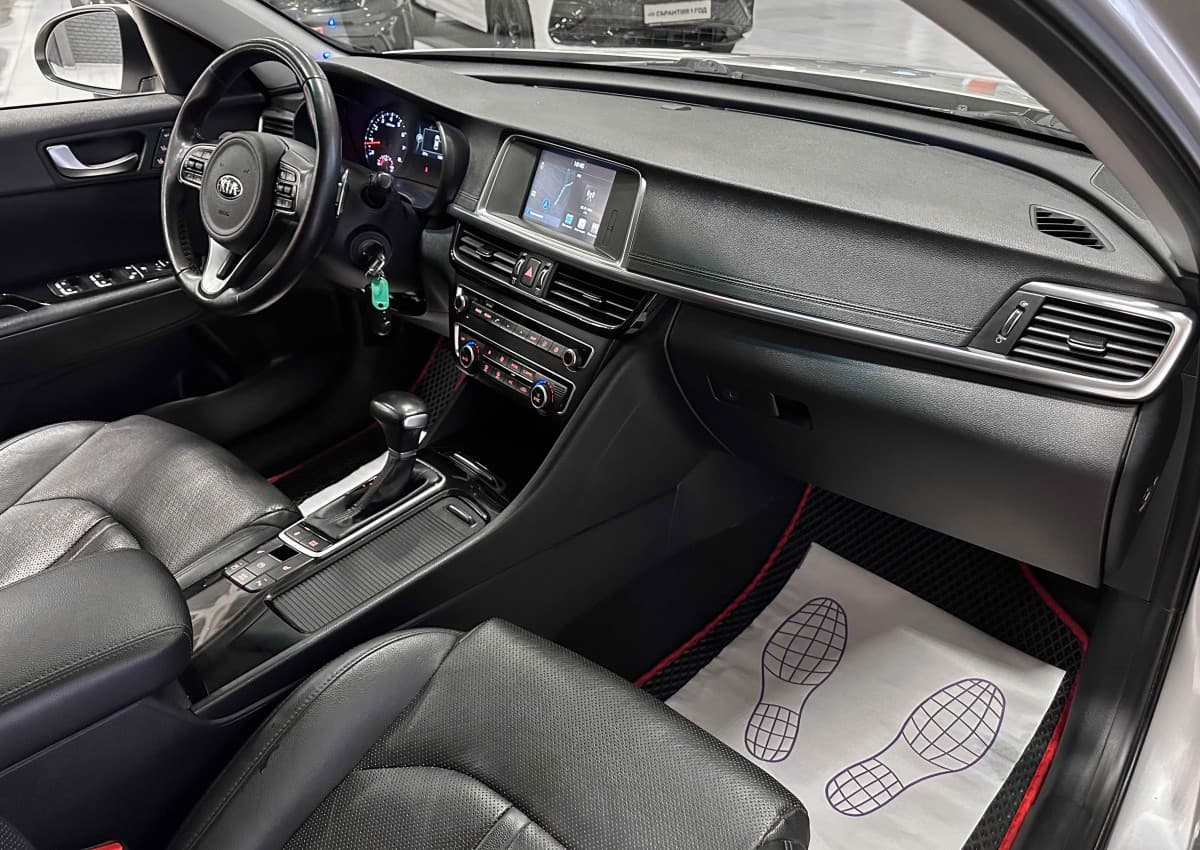 Kia Optima - фото 16