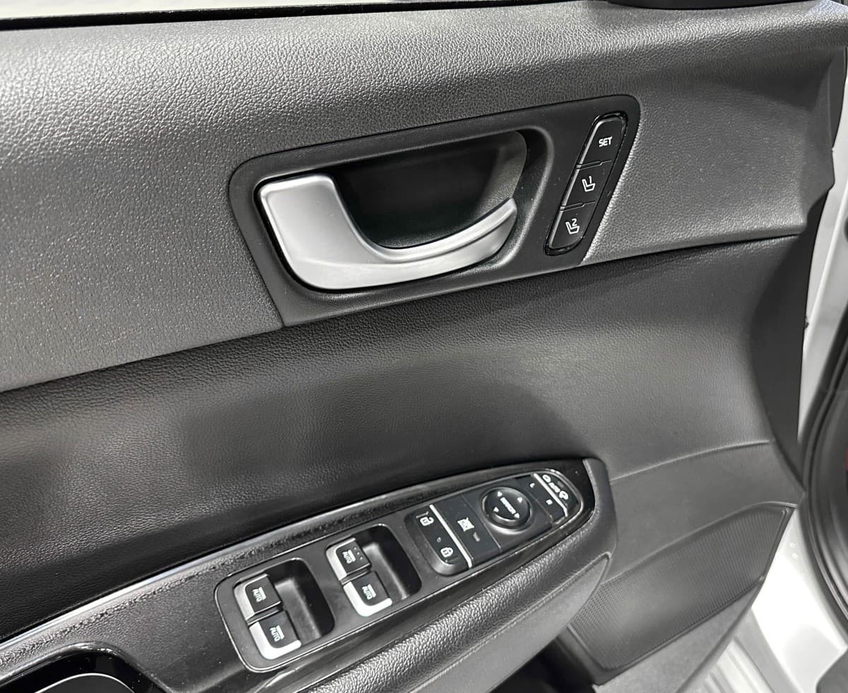 Kia Optima - фото 17