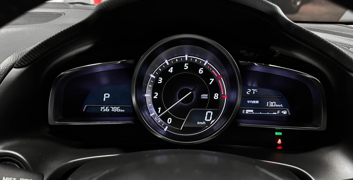 Mazda Axela - фото 18