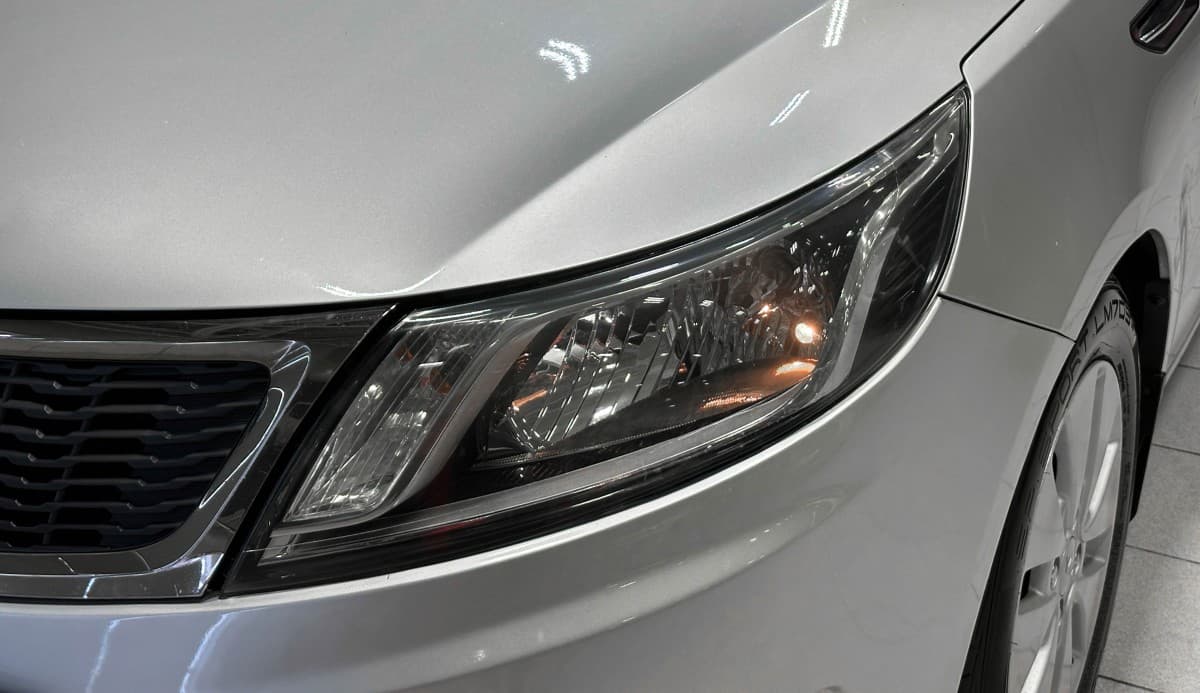 Kia Rio - 4