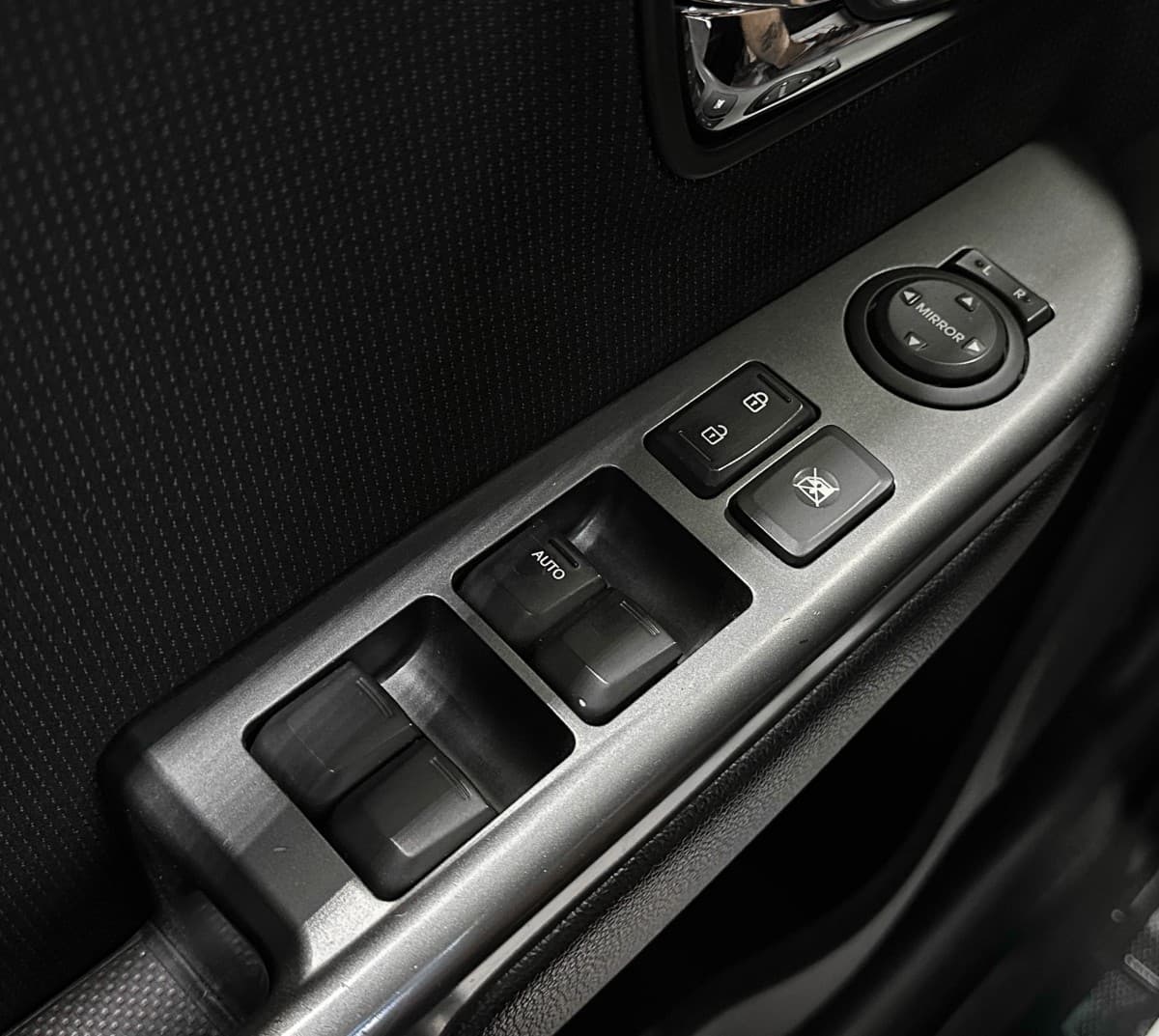 Kia Rio - фото 17