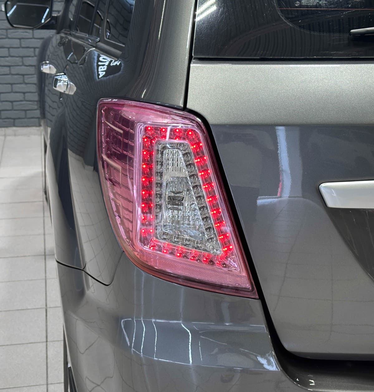 Lifan 215800 - фото 8