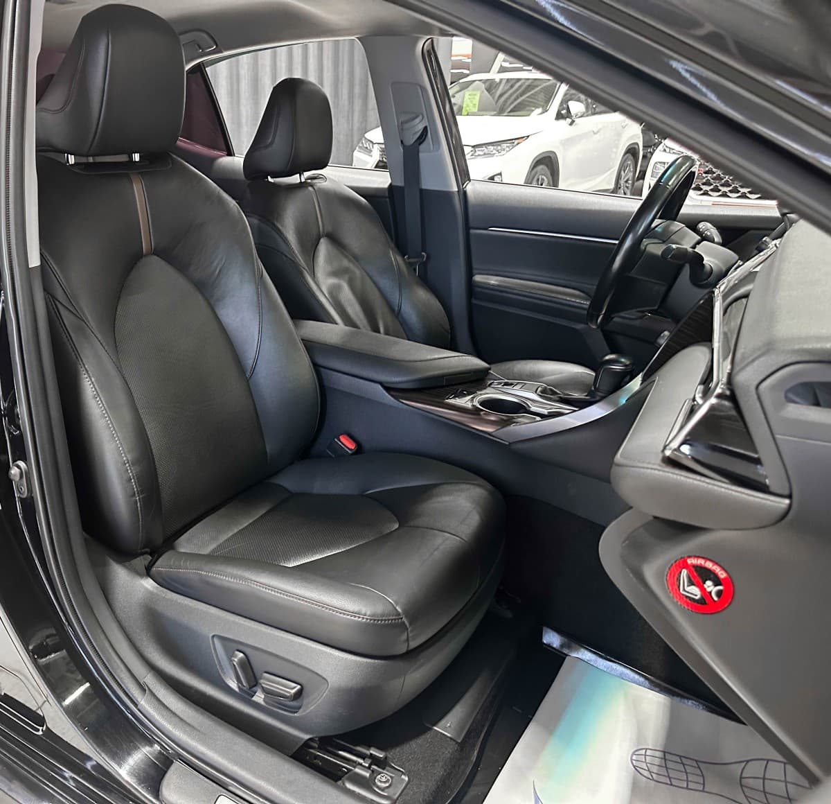 Toyota Camry - фото 15
