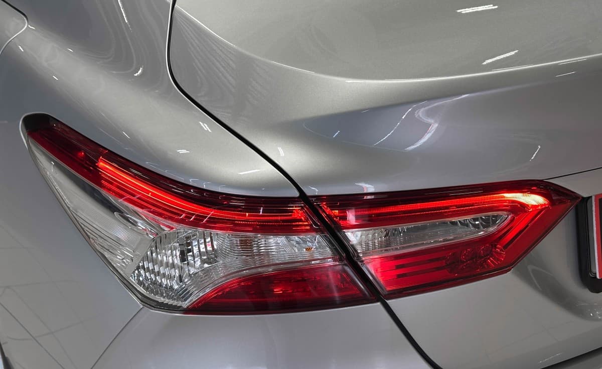 Toyota Camry - фото 8
