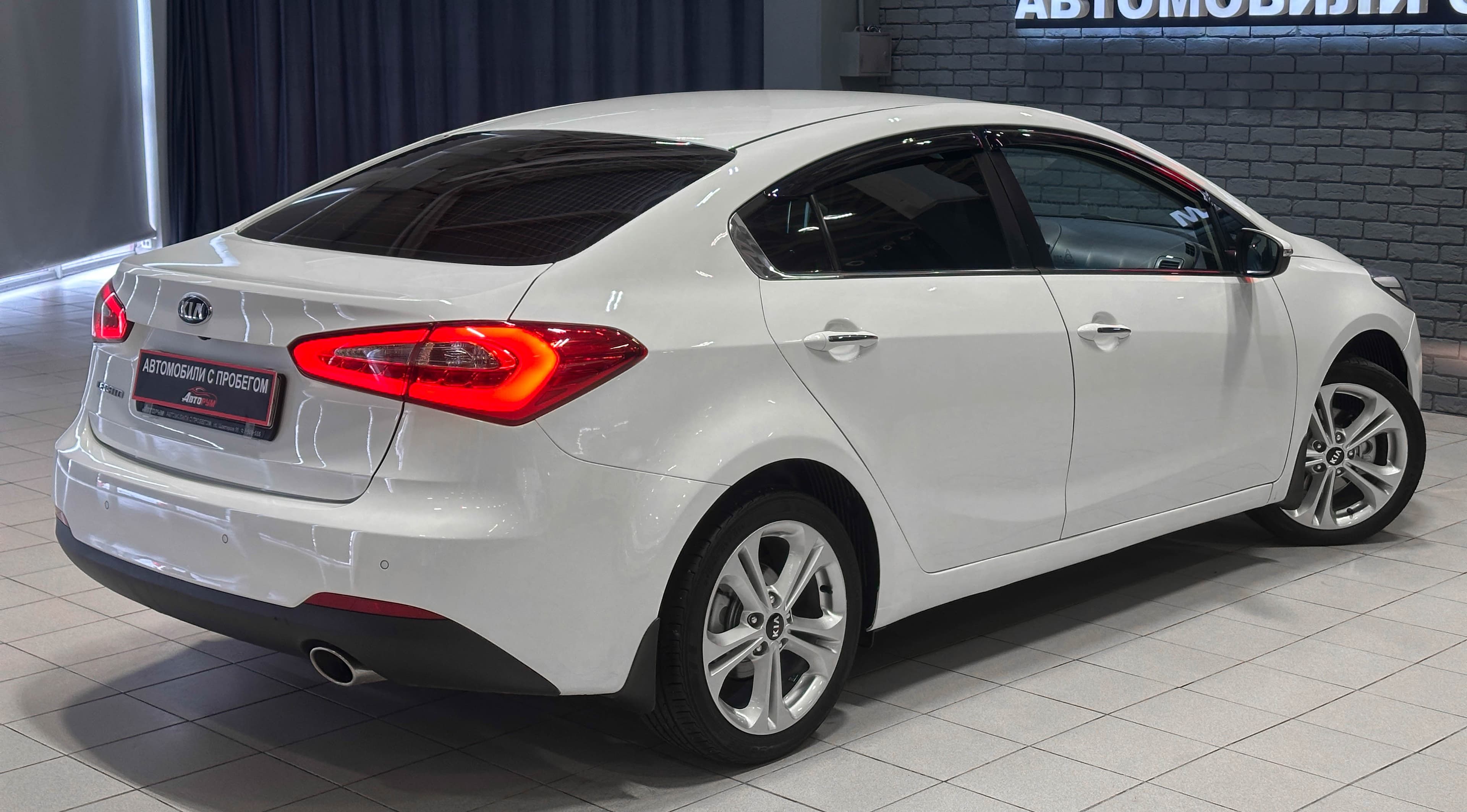 Kia YD (Cerato, Forte) - фото 6