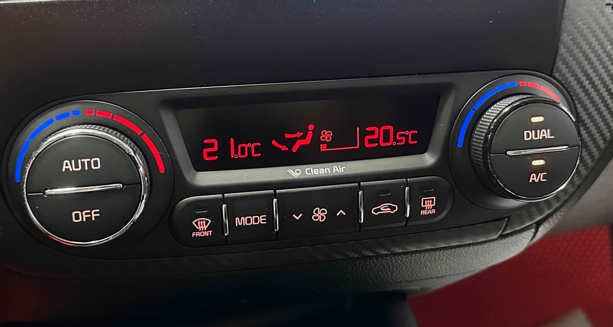 Kia YD (Cerato, Forte) - фото 24