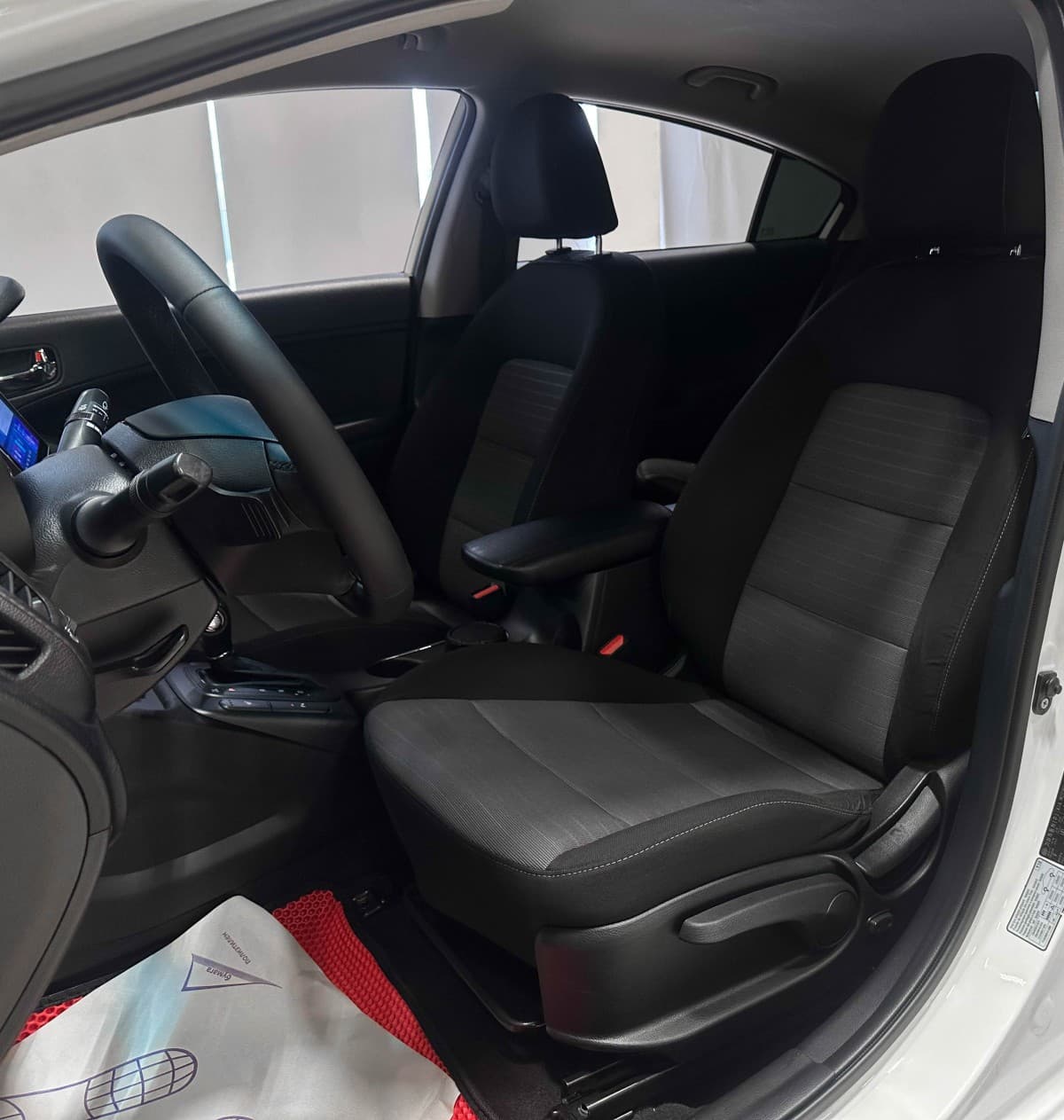 Kia YD (Cerato, Forte) - фото 11