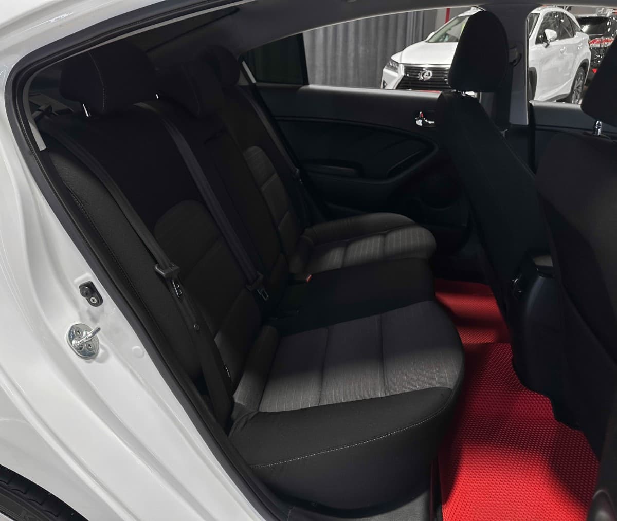 Kia YD (Cerato, Forte) - фото 14