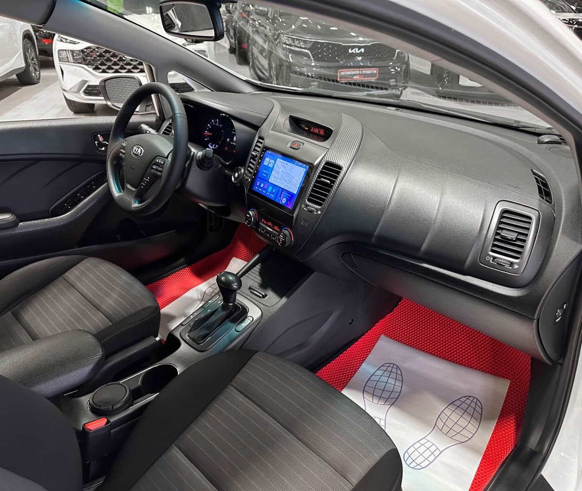 Kia YD (Cerato, Forte) - фото 16