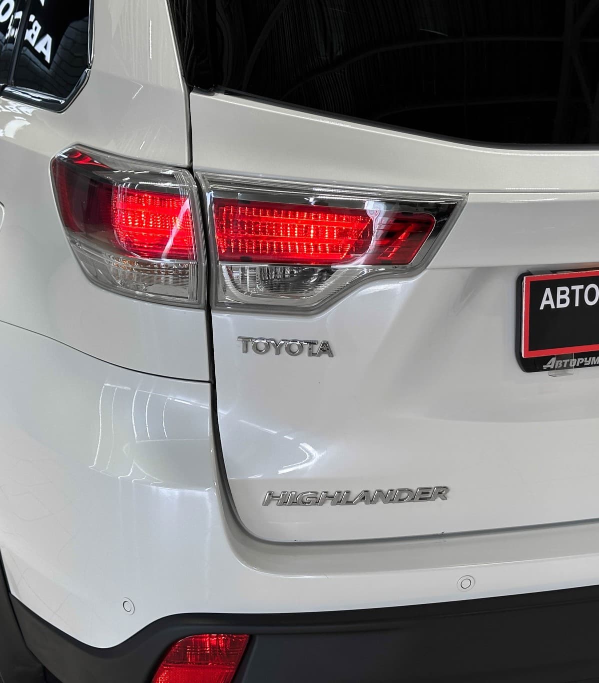 Toyota Highlander - фото 8