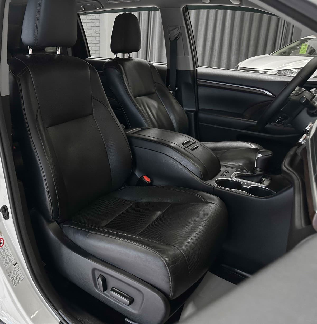 Toyota Highlander - фото 16