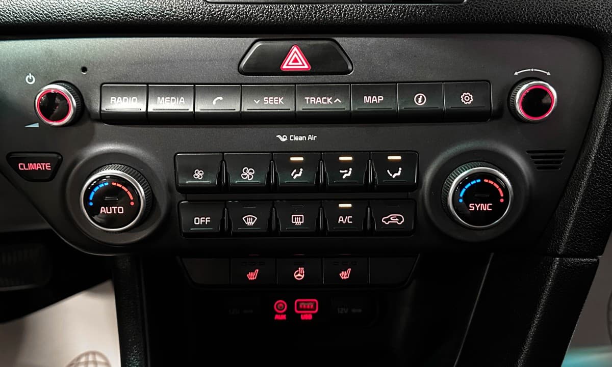 Kia Qle (Sportage) - фото 24