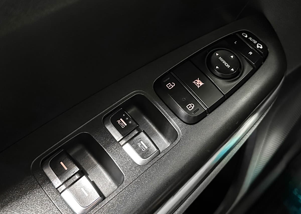 Kia Qle (Sportage) - фото 17