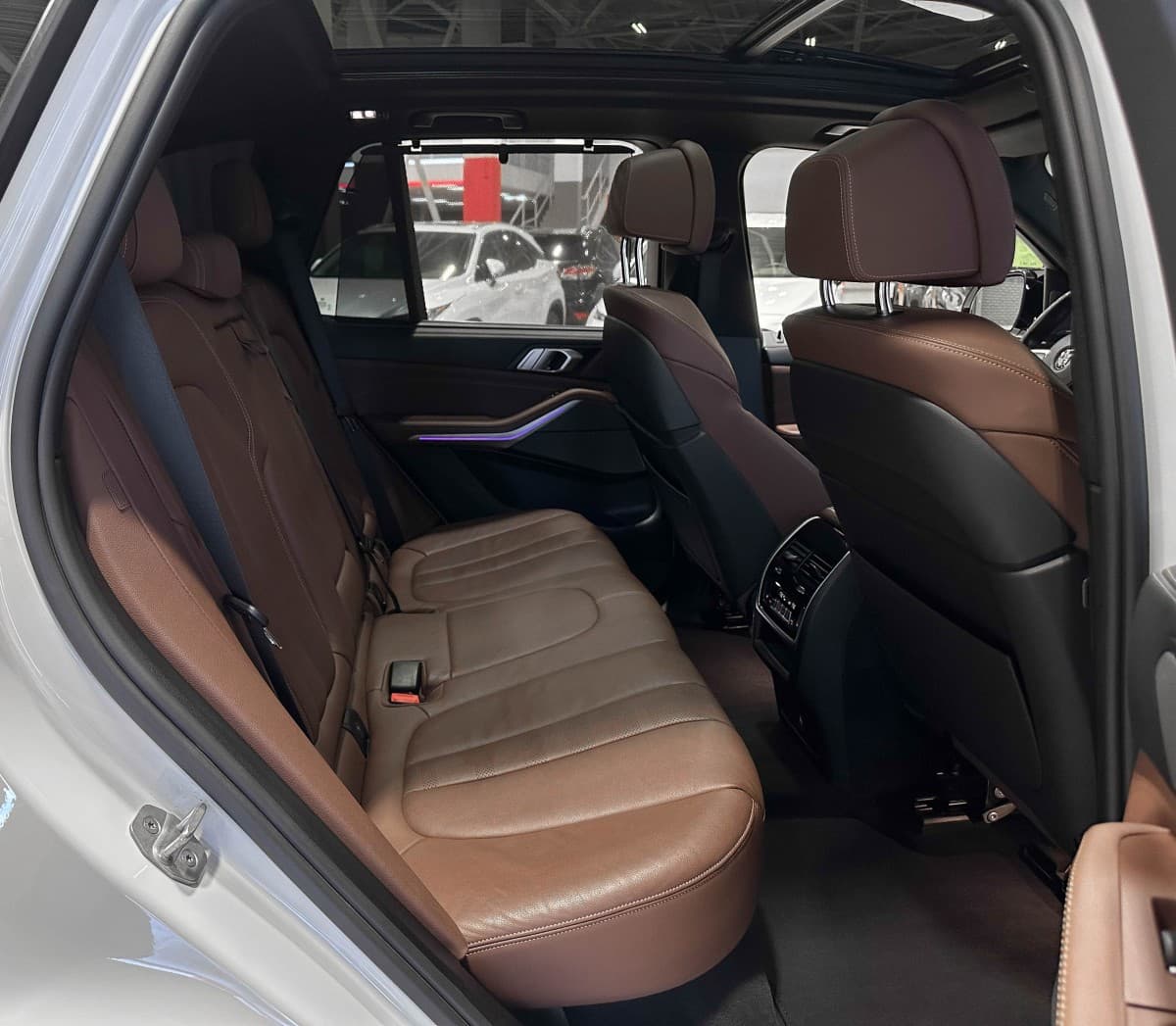 BMW X5 - фото 19