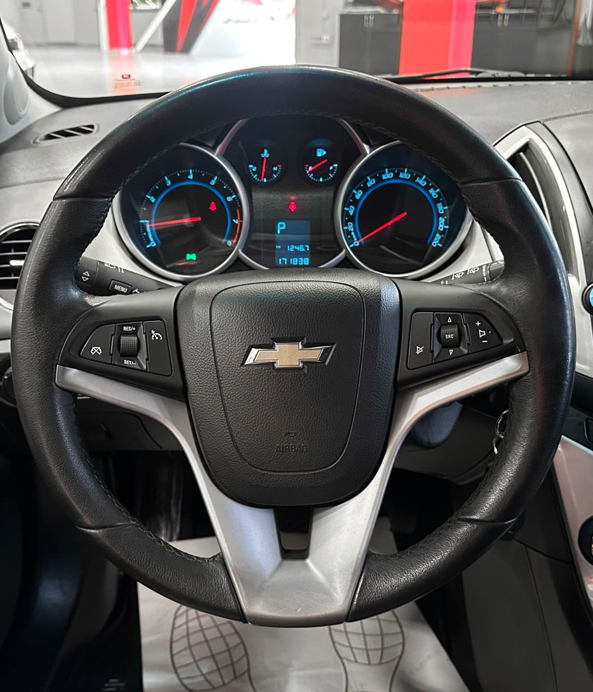 Chevrolet Cruze - фото 22
