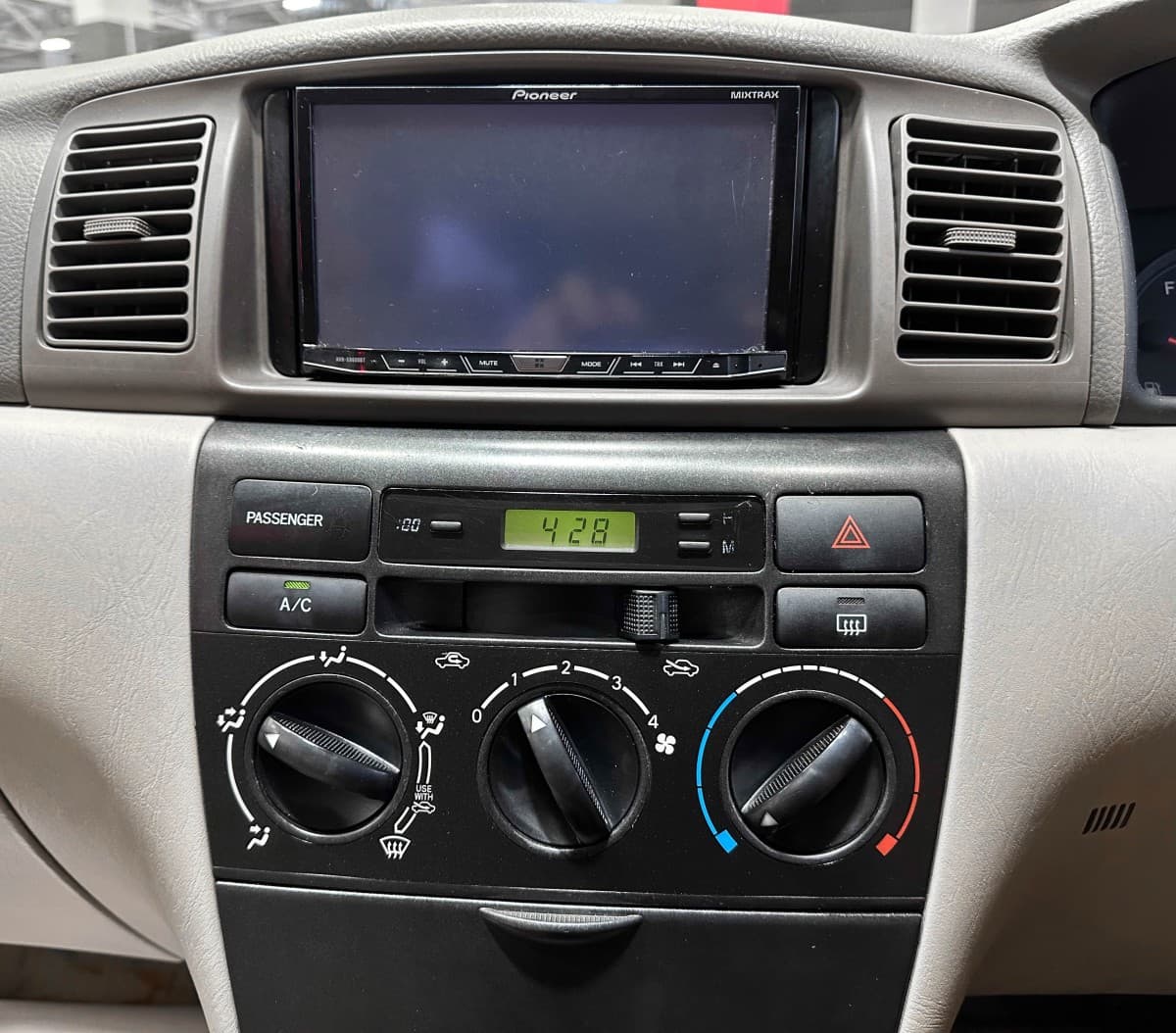 Toyota Corolla - фото 19