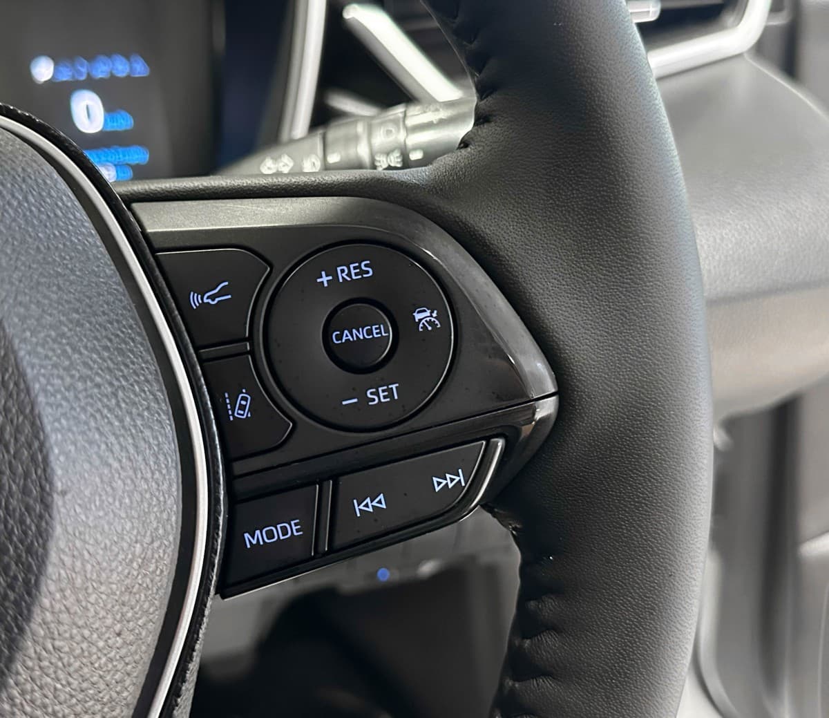 Toyota Corolla Touring - фото 19