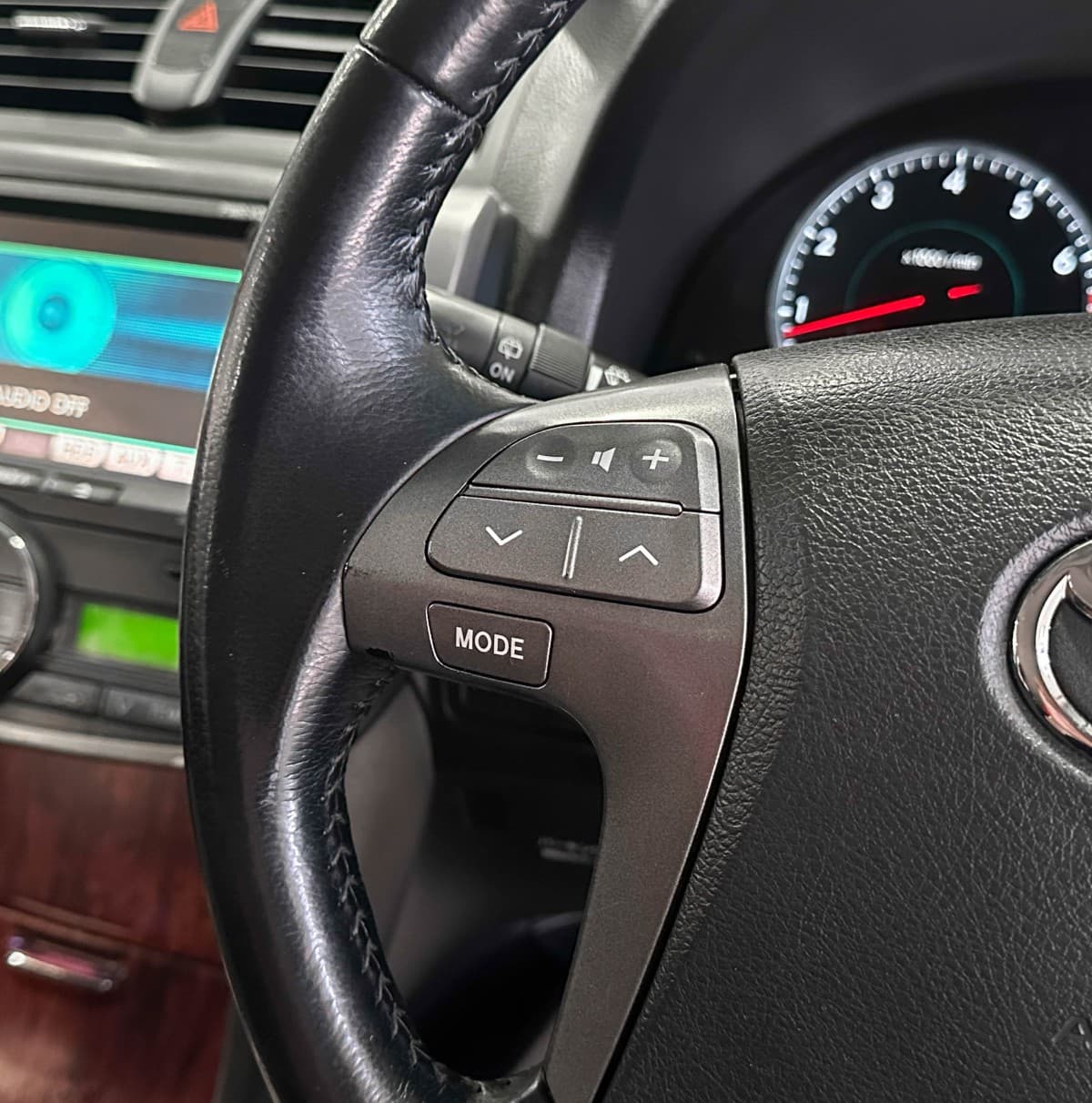 Toyota Premio - фото 18
