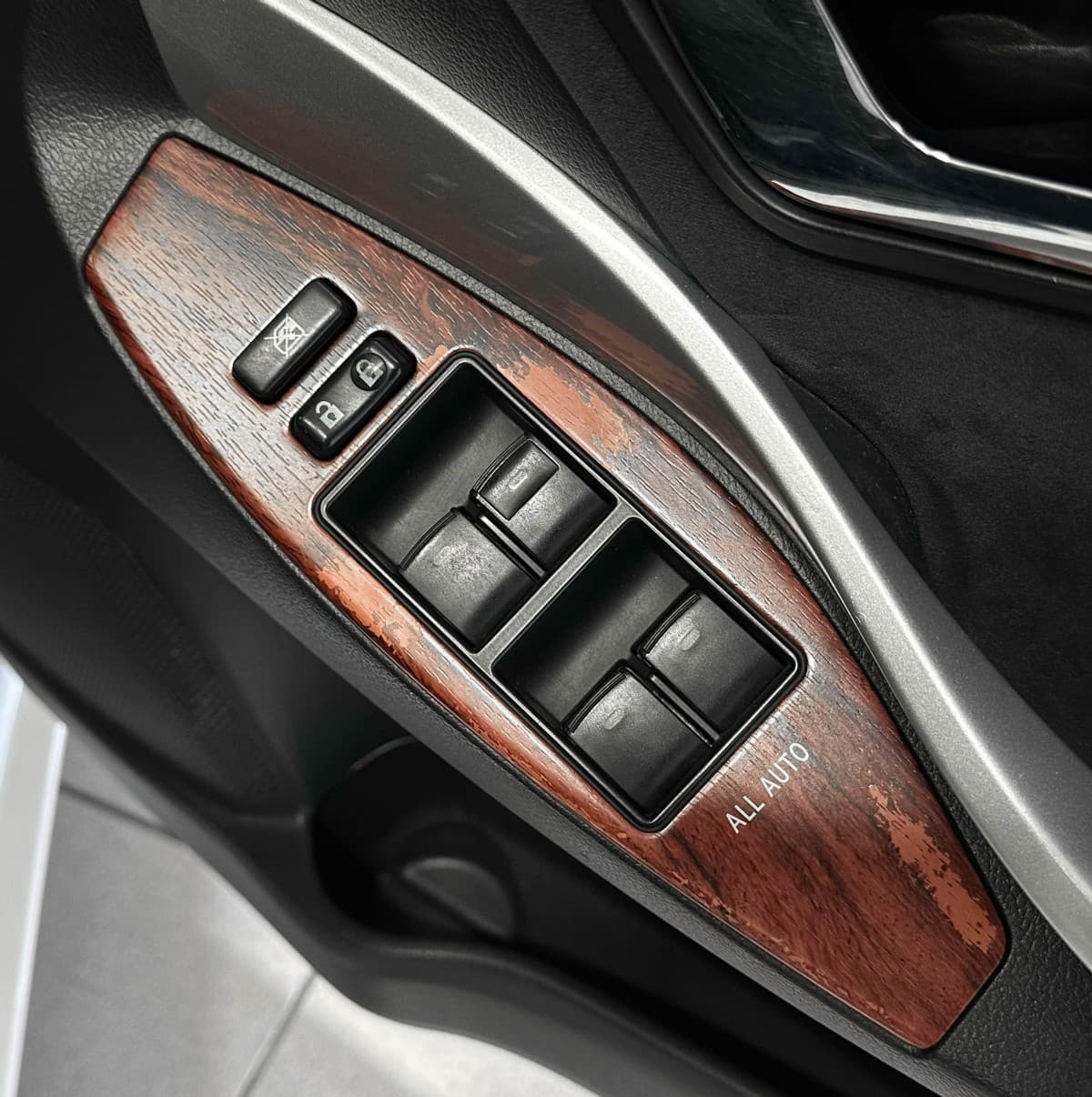 Toyota Premio - фото 16