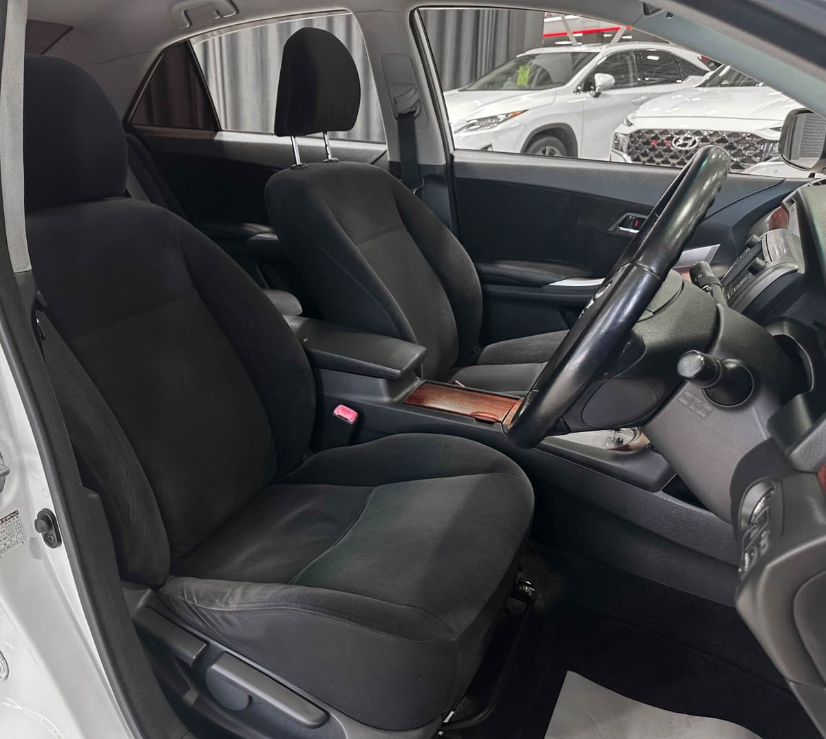 Toyota Premio - фото 14