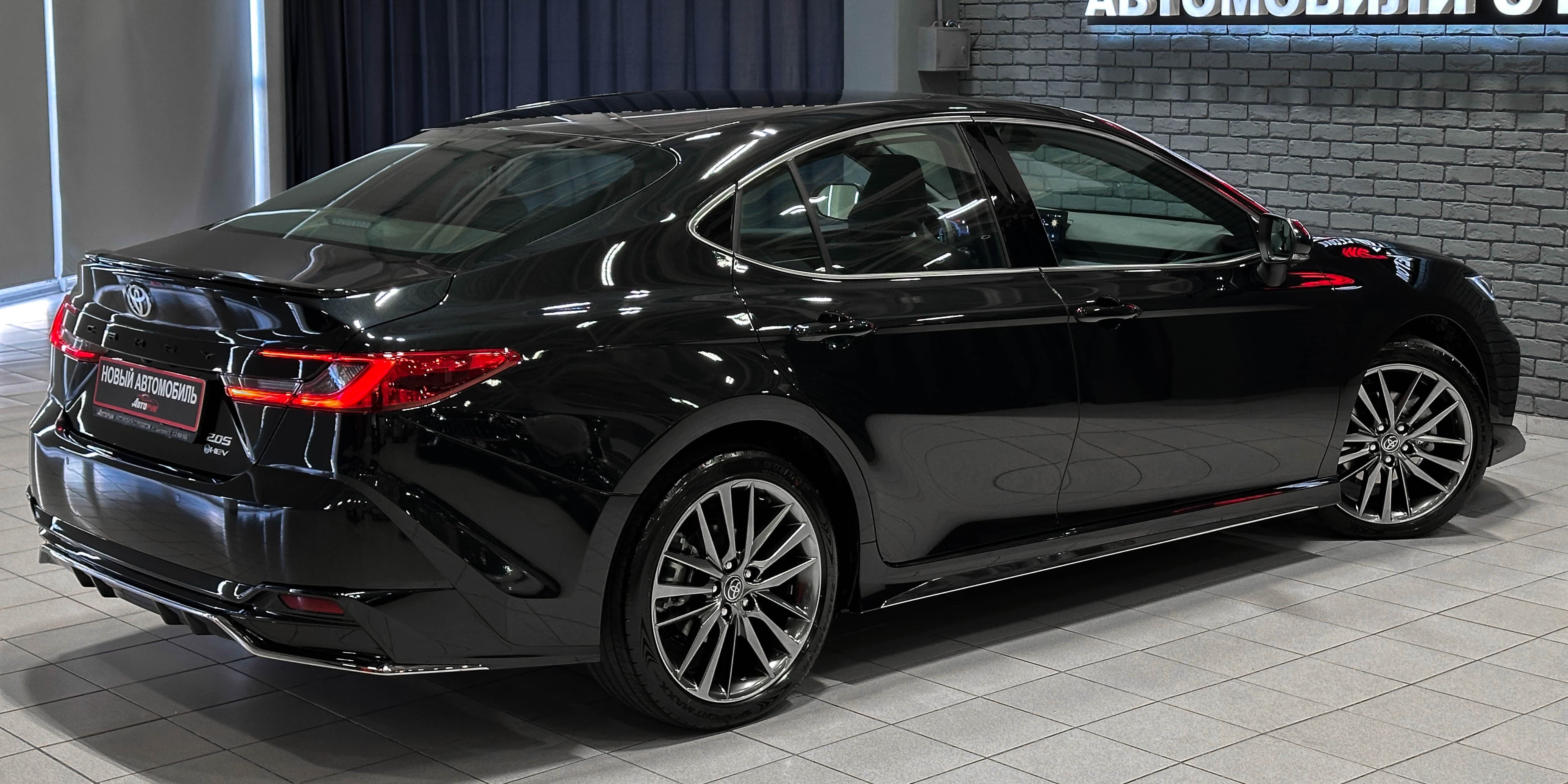 Toyota Camry - фото 7