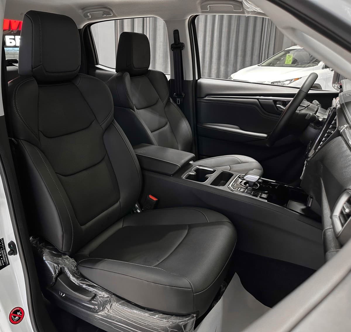 Isuzu D-Max - фото 17