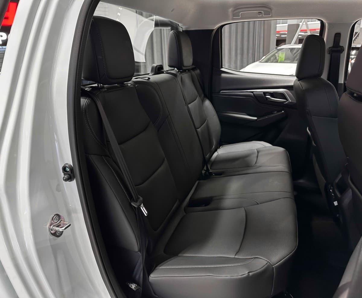 Isuzu D-Max - фото 16
