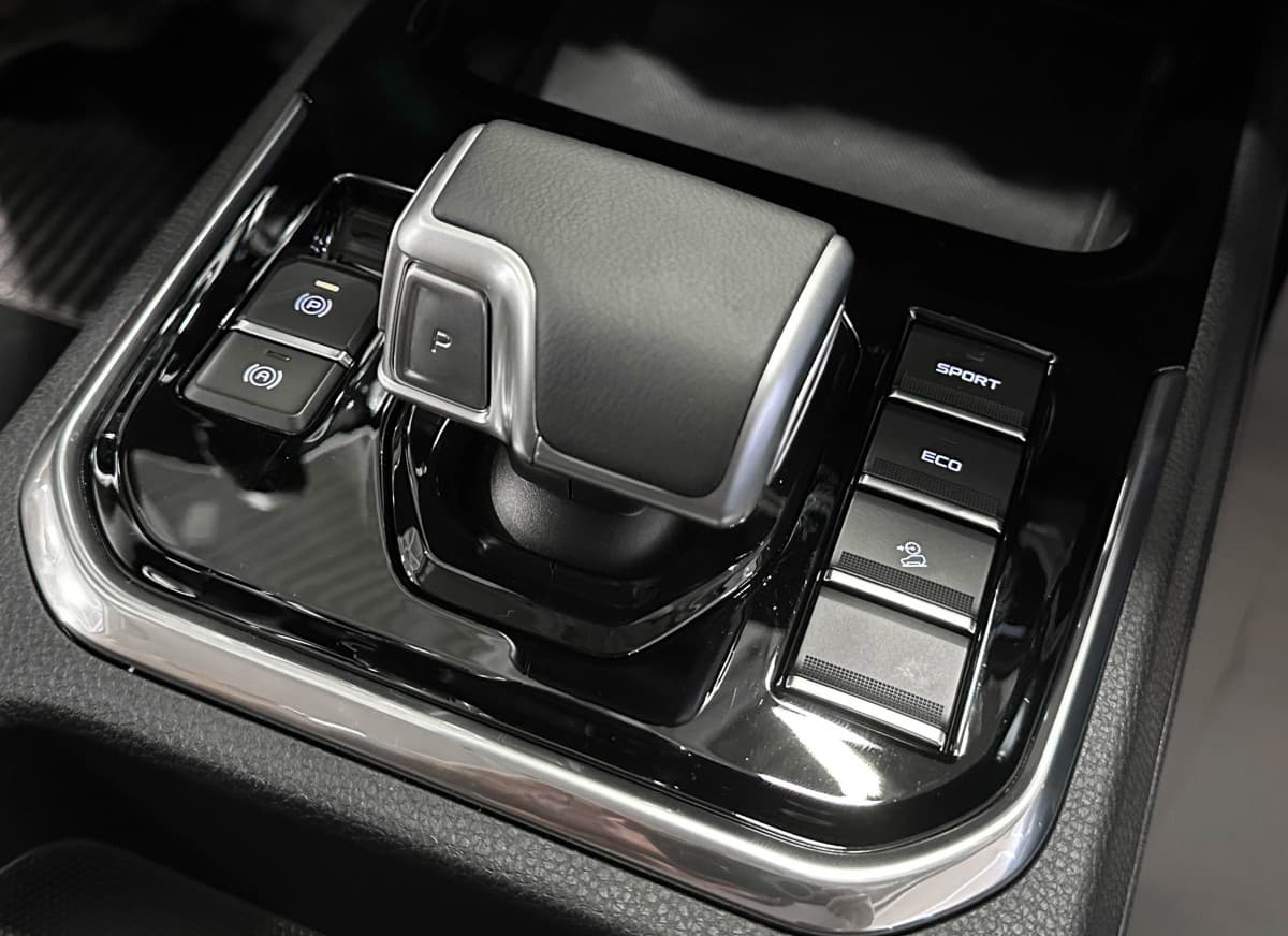 Isuzu D-Max - фото 26