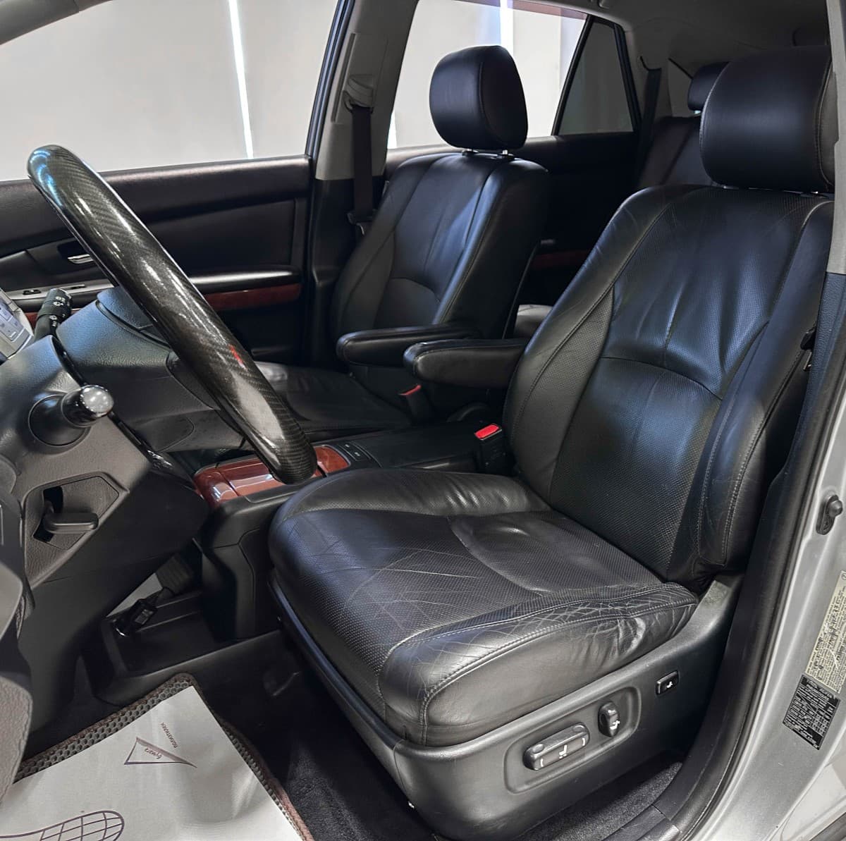 Lexus RX300 - фото 11