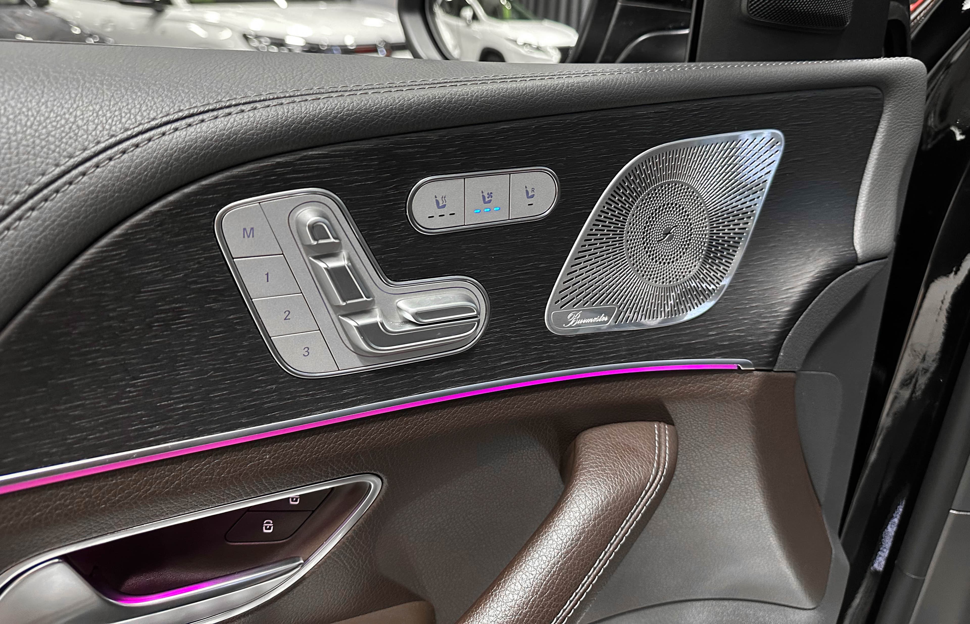 Mercedes-Benz GLS 400 - фото 19